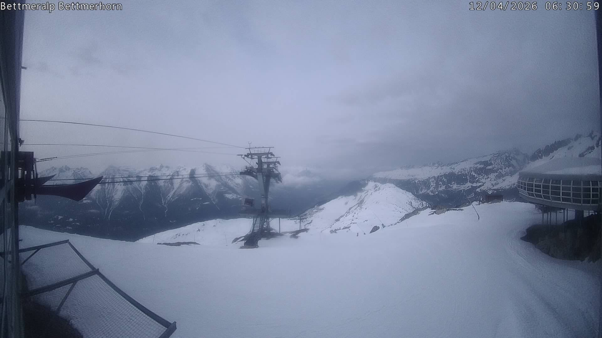 Archived image Webcam Aletsch Arena: Bettmerhorn