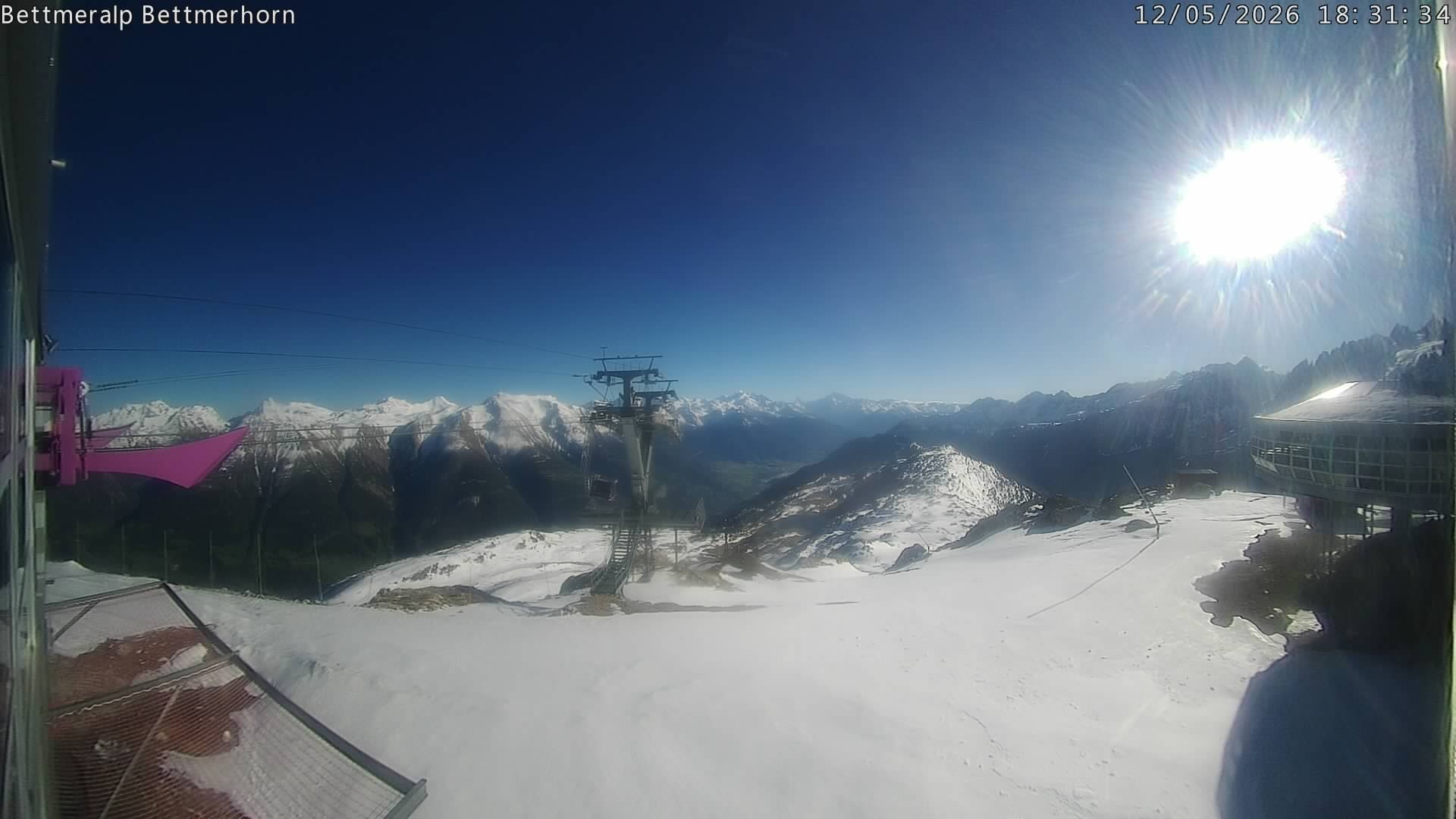 Archived image Webcam Aletsch Arena: Bettmerhorn