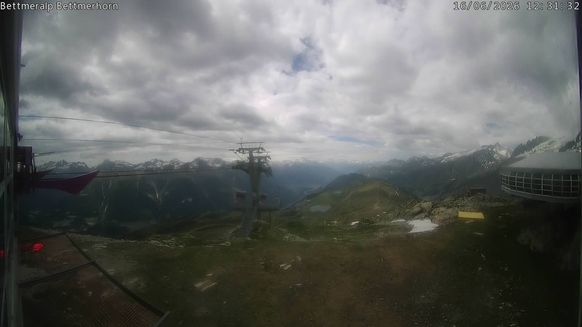 Archived image Webcam Aletsch Arena: Bettmerhorn