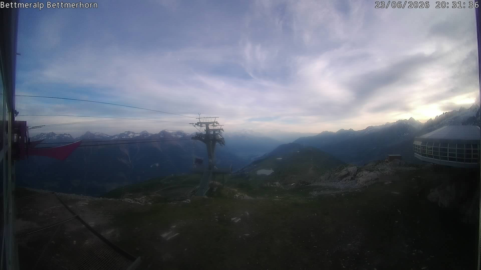 Archived image Webcam Aletsch Arena: Bettmerhorn