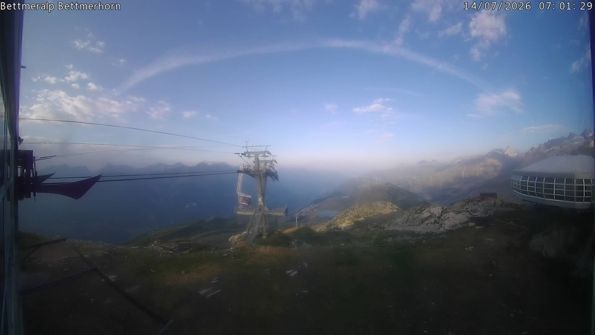 Archived image Webcam Aletsch Arena: Bettmerhorn