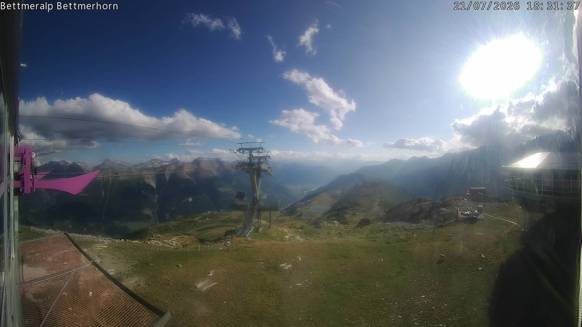 Archived image Webcam Aletsch Arena: Bettmerhorn