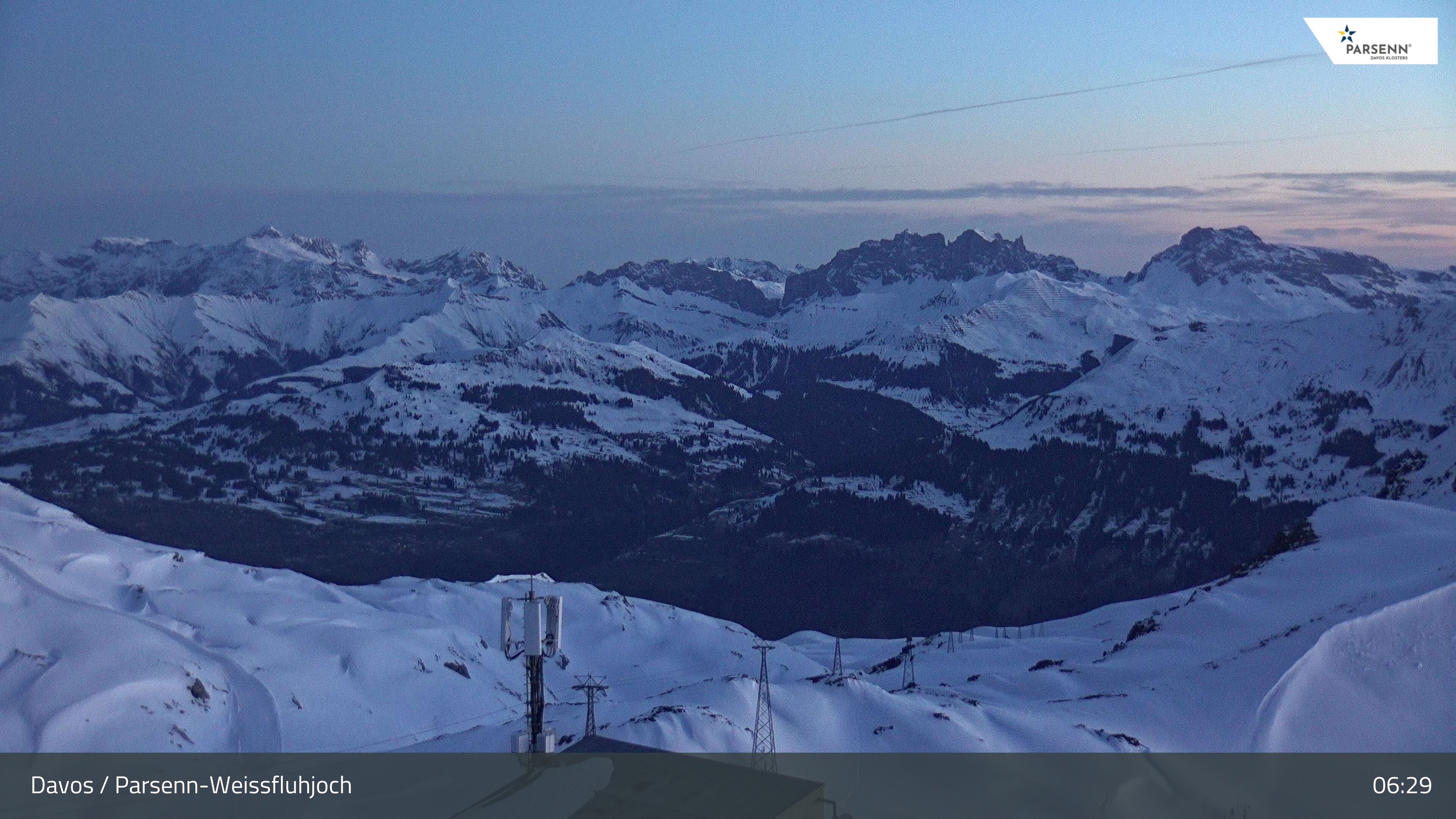 Archived image Webcam Weissfluhjoch, Davos Klosters