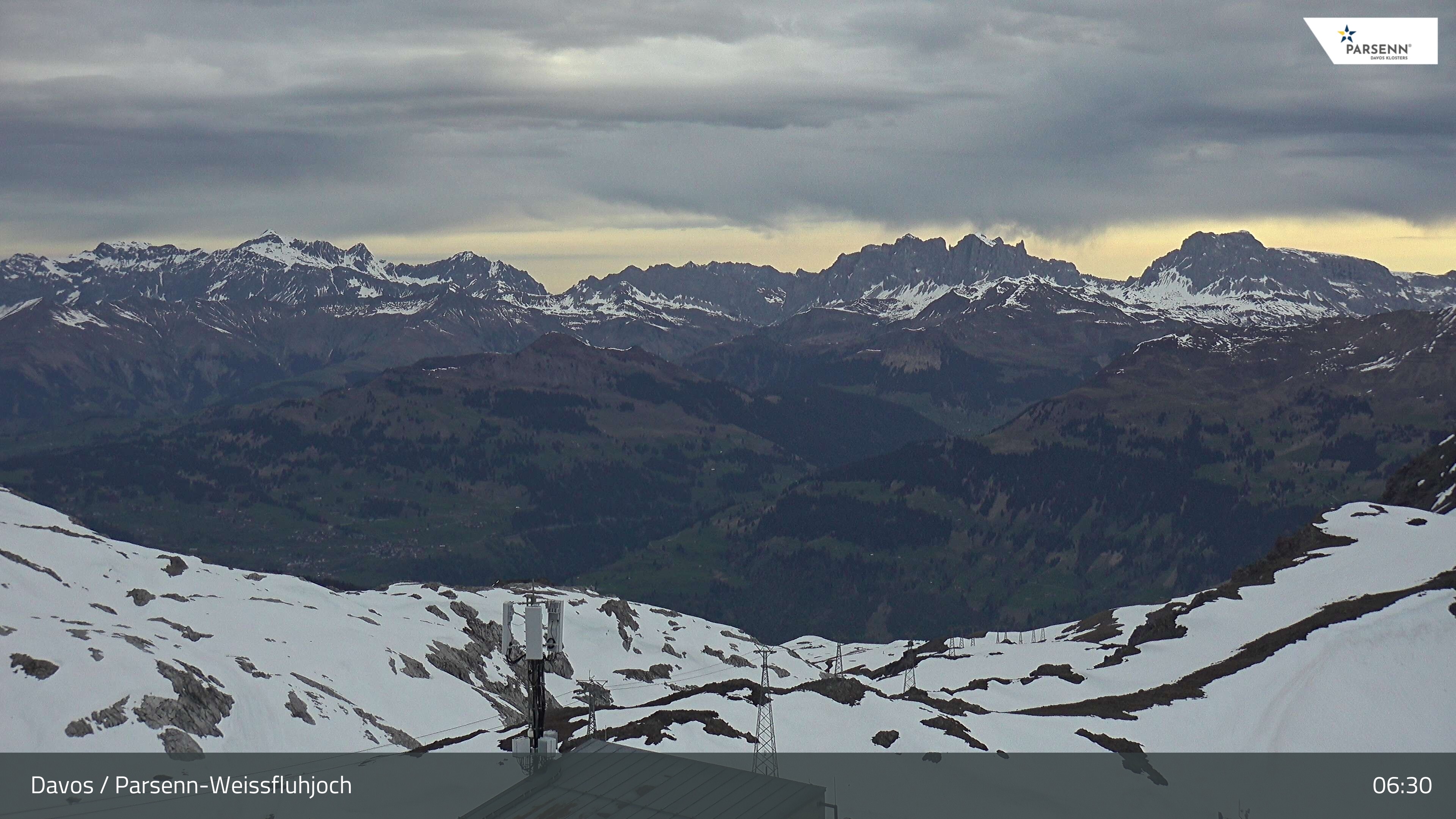 Archived image Webcam Weissfluhjoch, Davos Klosters