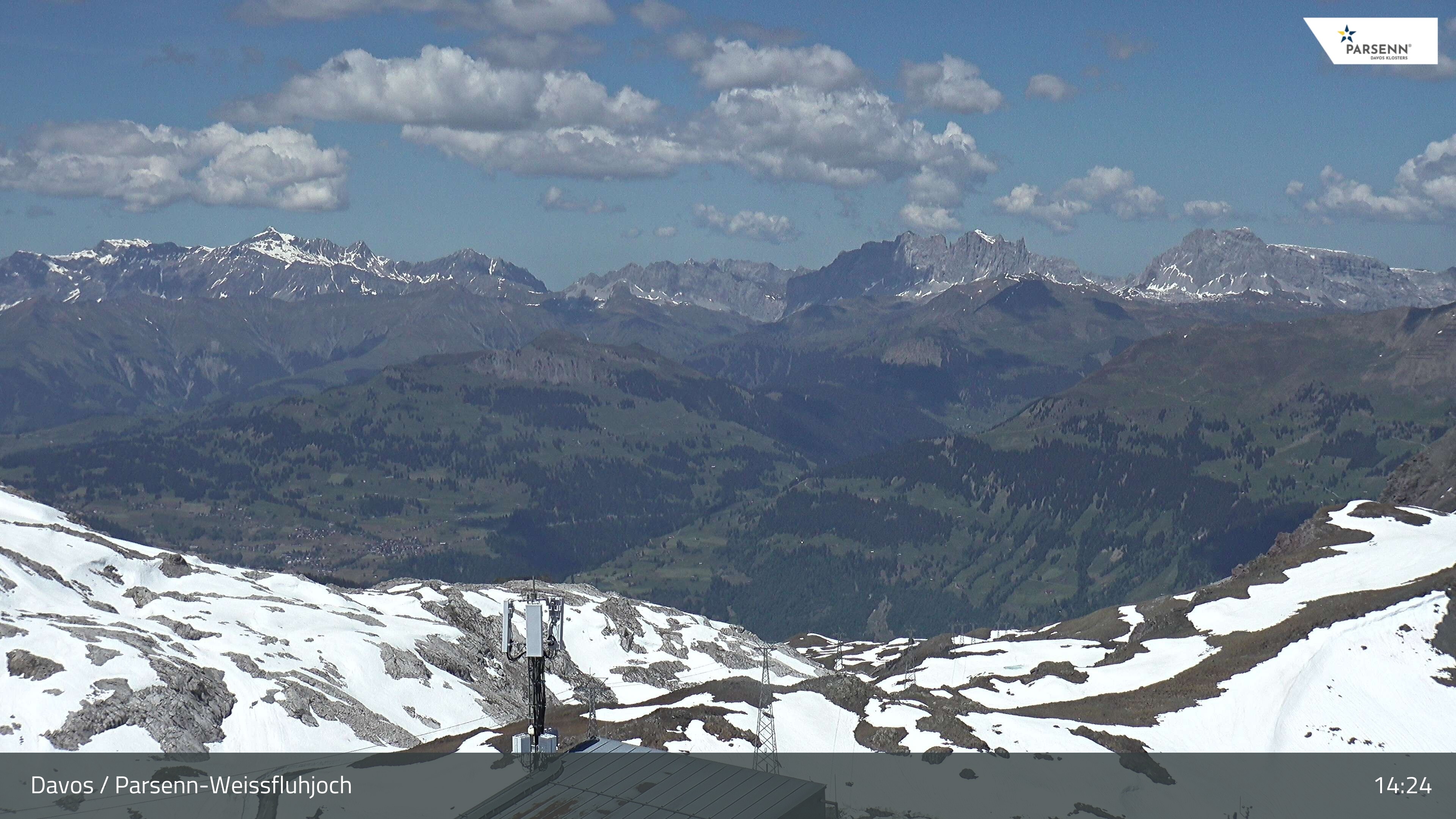Archived image Webcam Weissfluhjoch, Davos Klosters