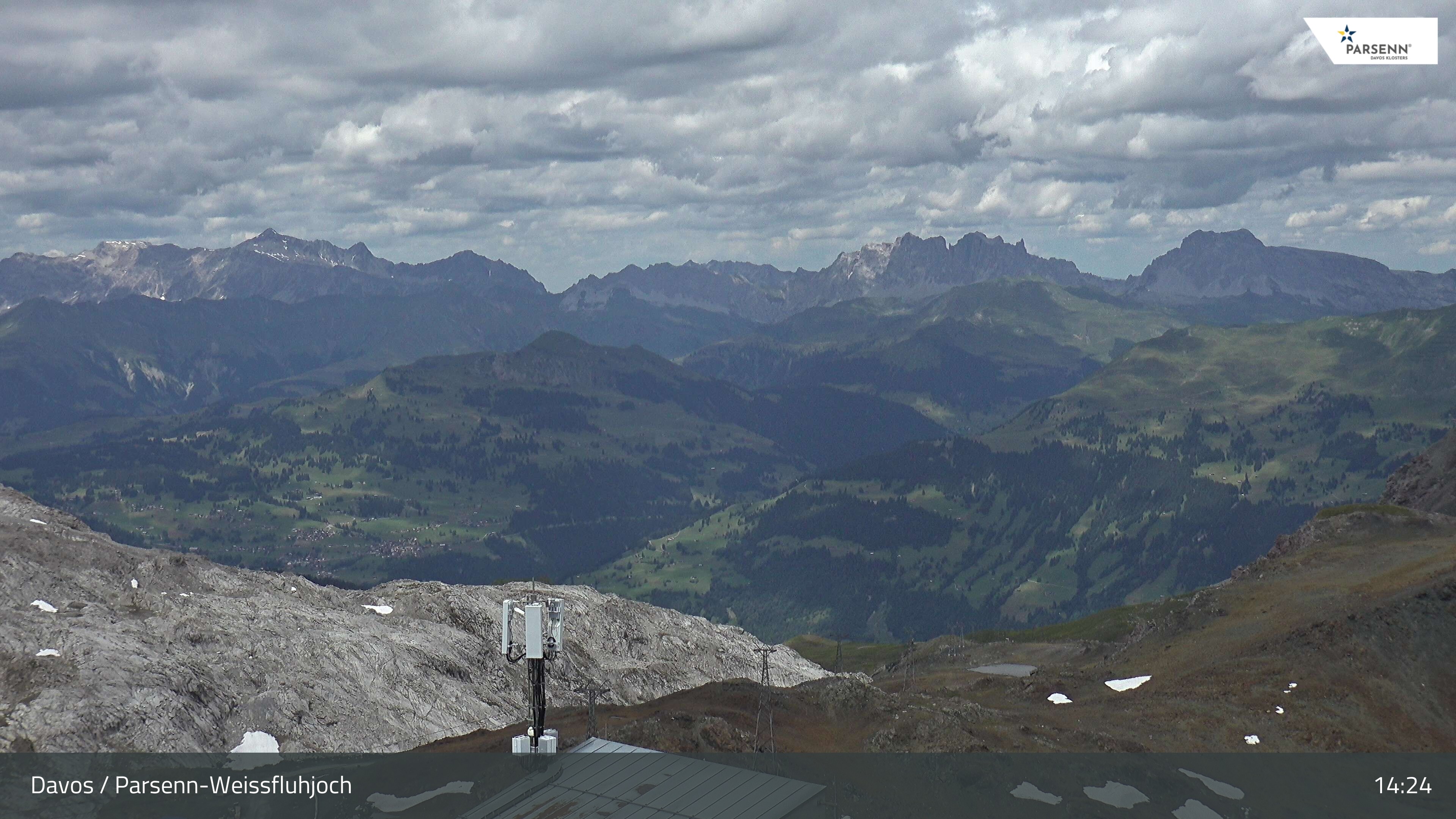 Archived image Webcam Weissfluhjoch, Davos Klosters