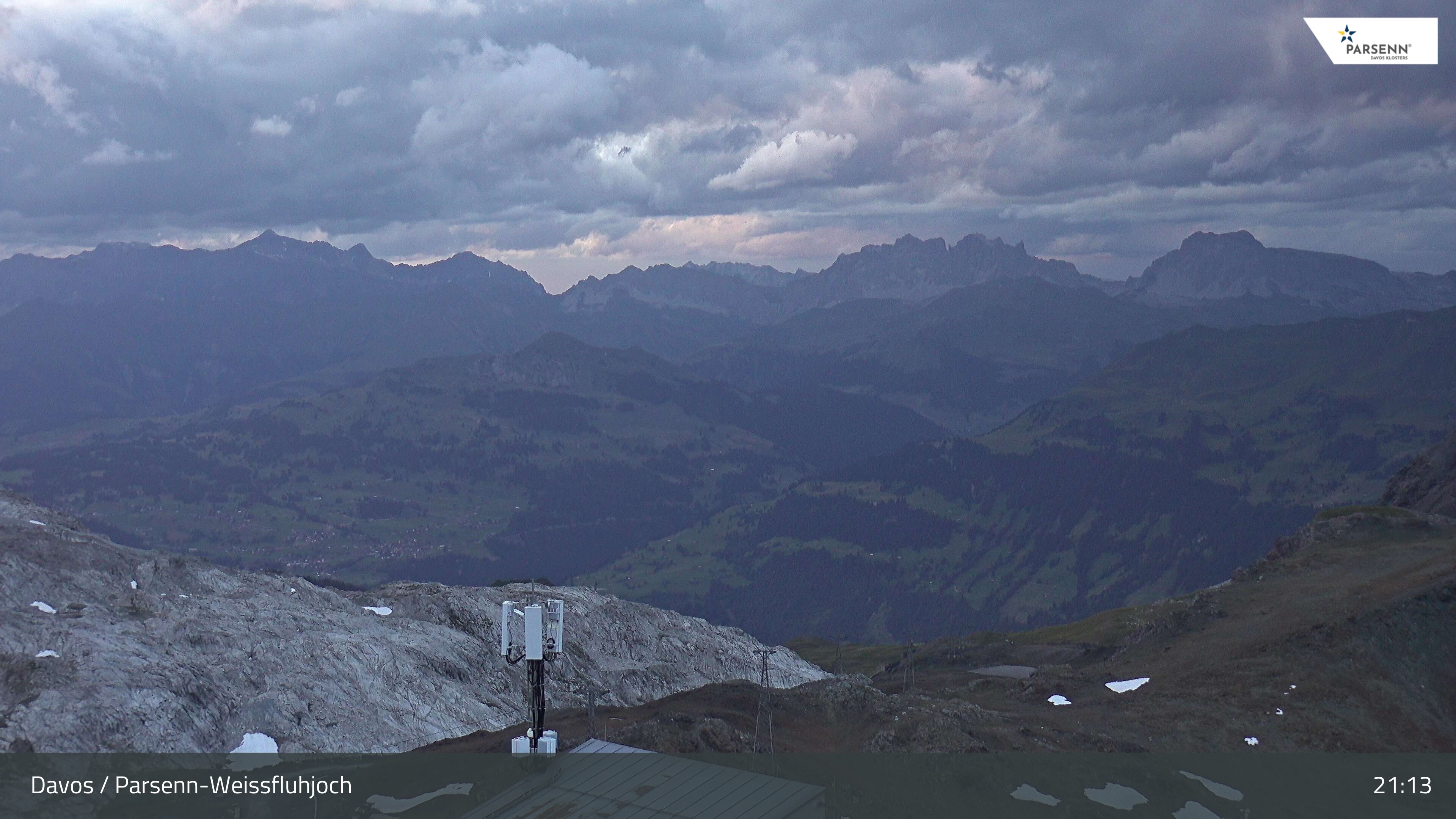 Archived image Webcam Weissfluhjoch, Davos Klosters