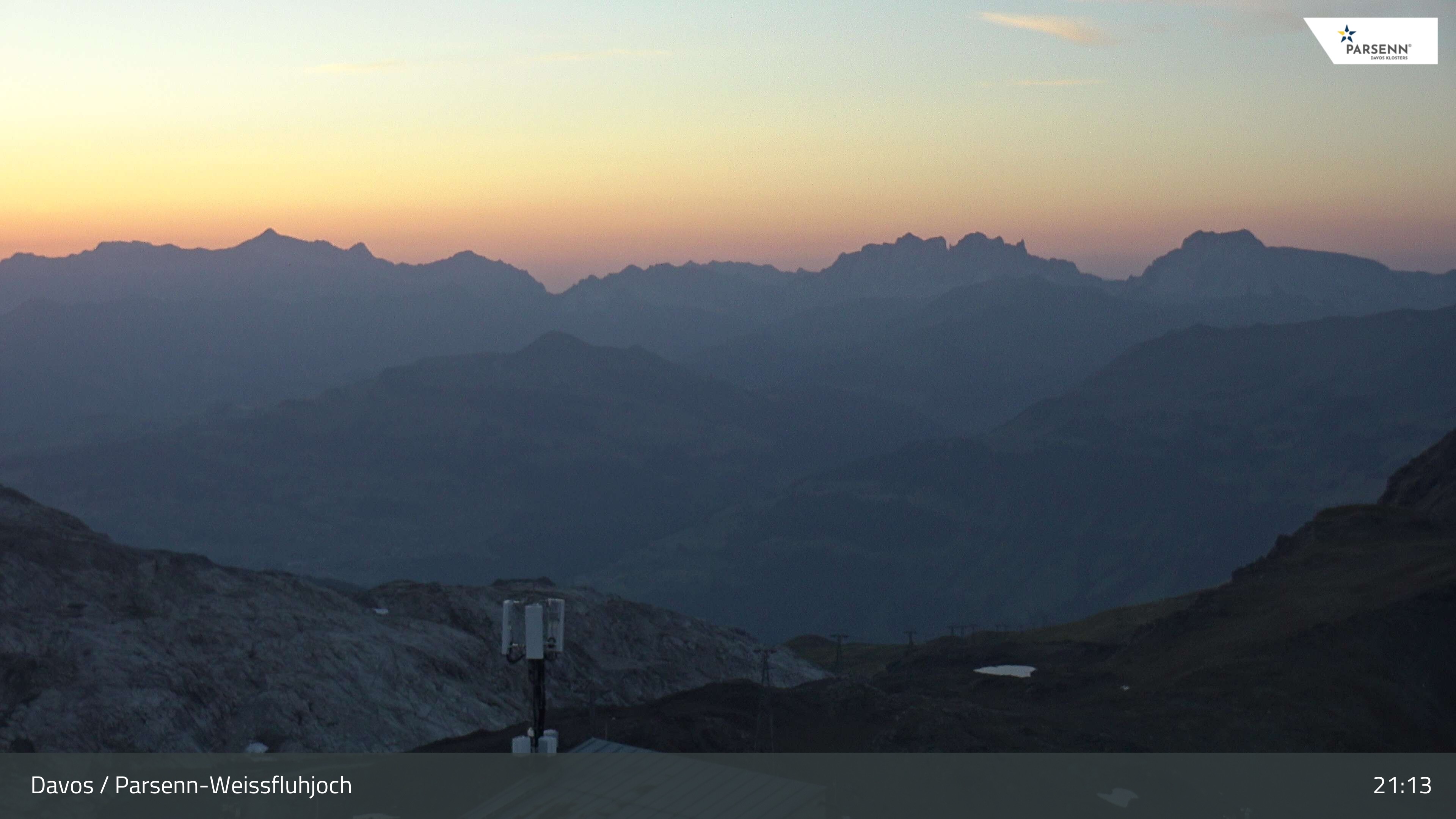 Archived image Webcam Weissfluhjoch, Davos Klosters