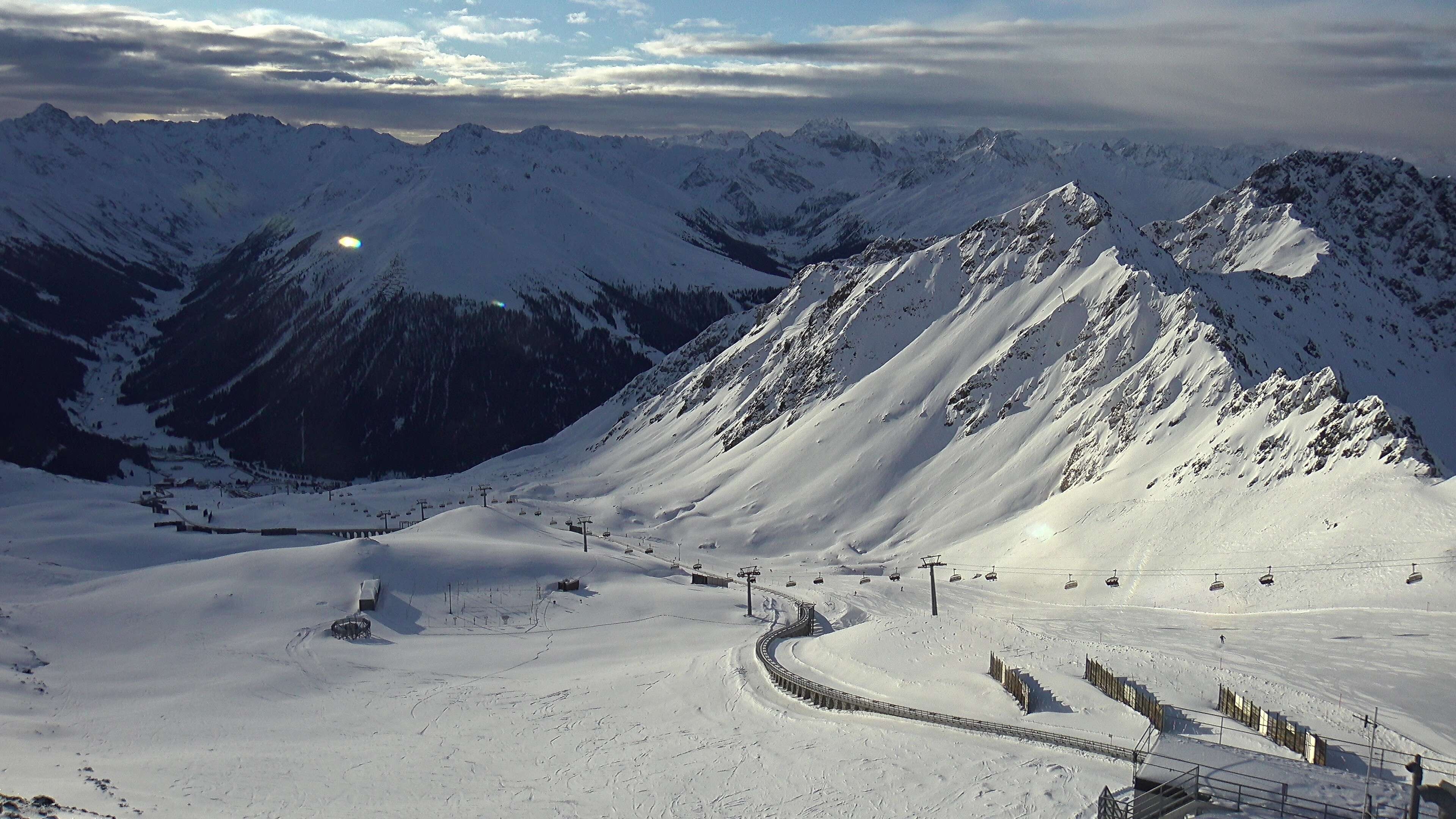 Archived image Webcam Parsenn: Blickrichtung Dorftäli