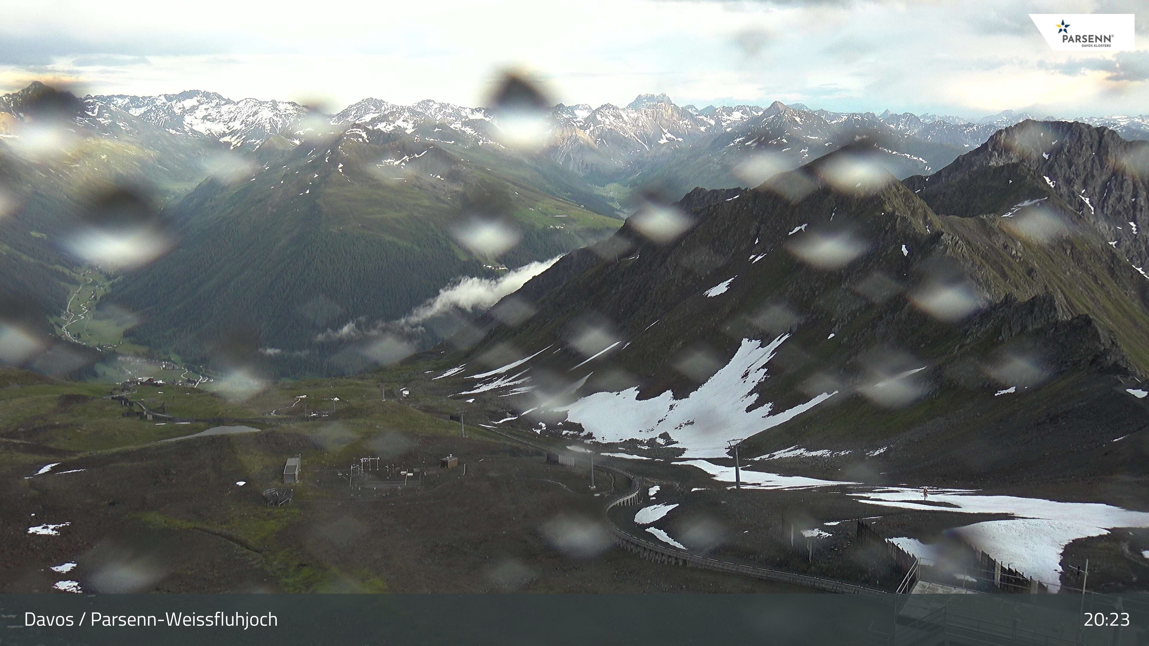 Archived image Webcam Parsenn: Blickrichtung Dorftäli