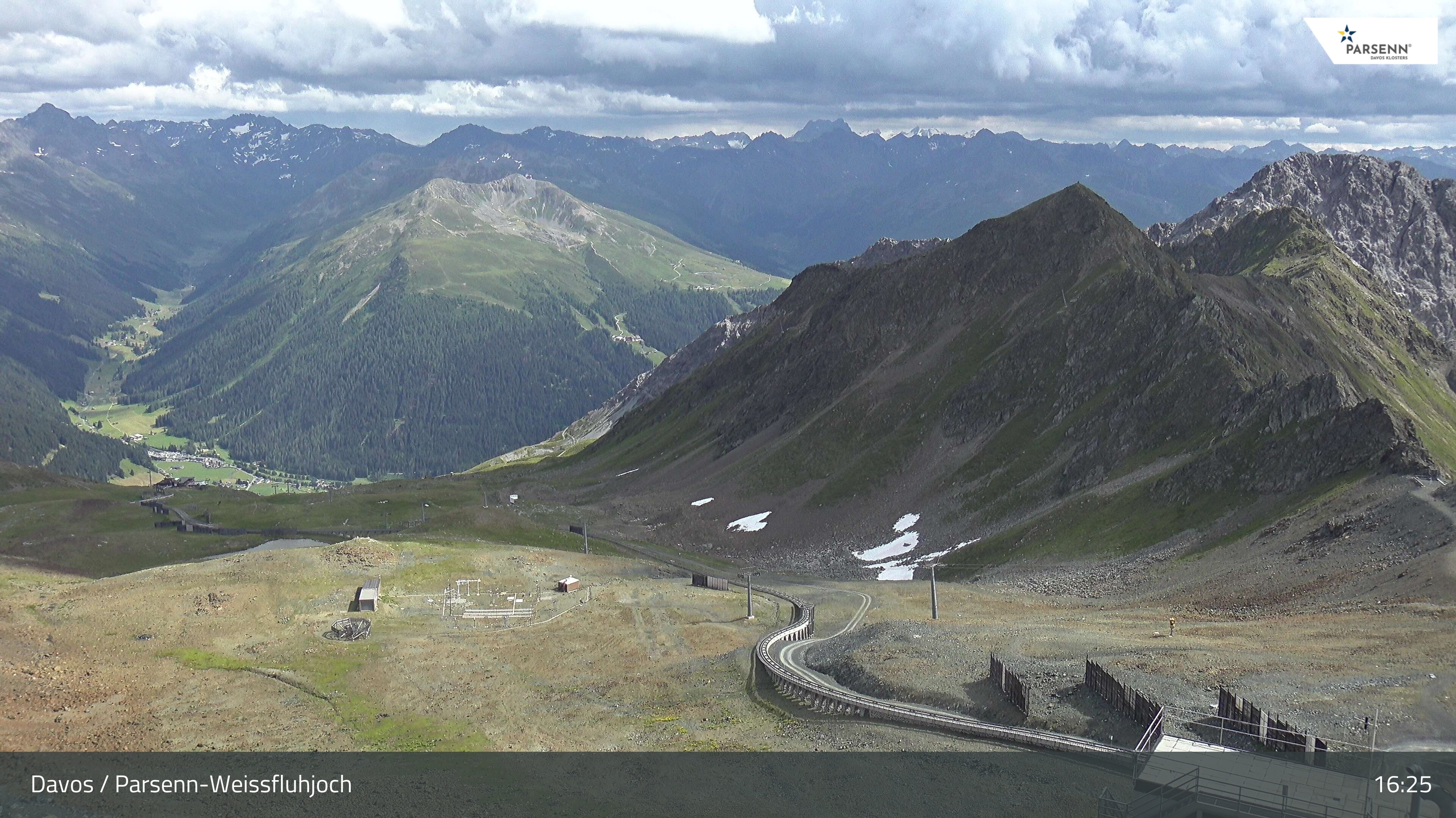 Archived image Webcam Parsenn: Blickrichtung Dorftäli