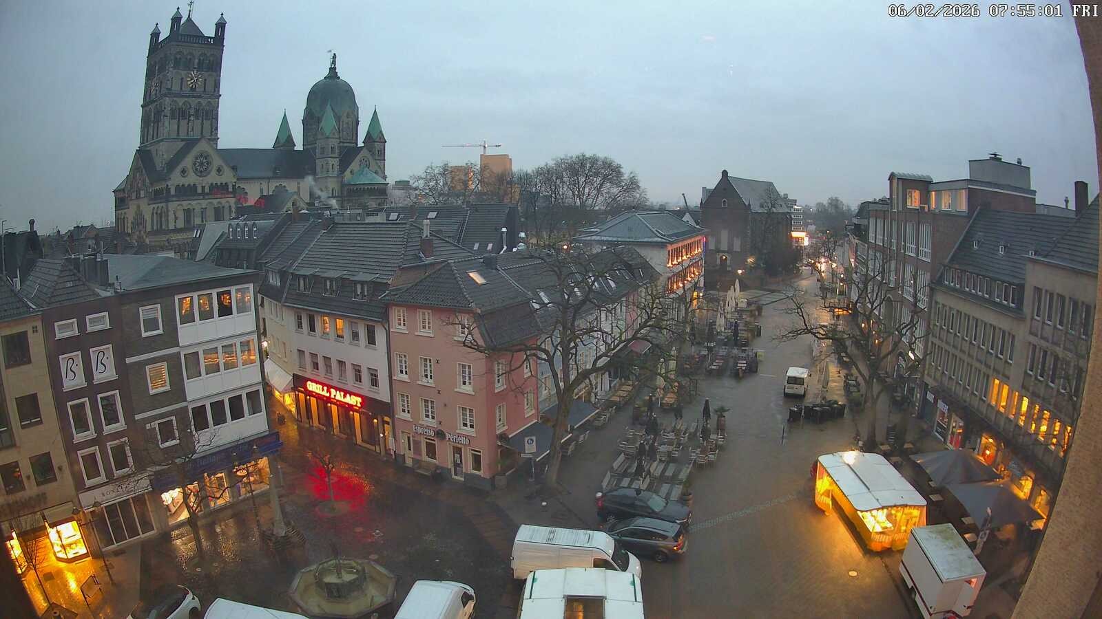 Archiv Foto Webcam Neuss: Blick auf das Quirinus Münster
