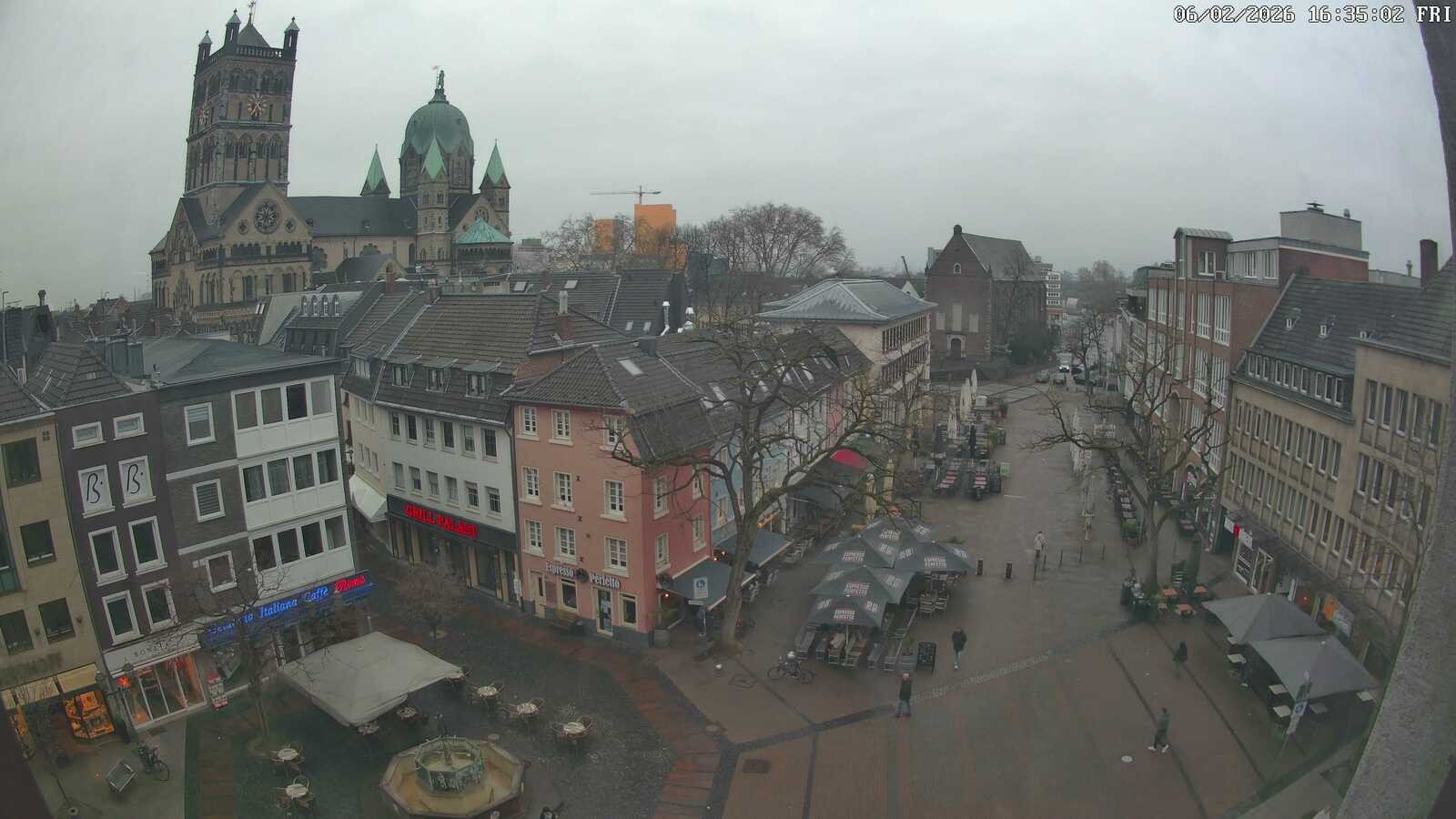 Archiv Foto Webcam Neuss: Blick auf das Quirinus Münster