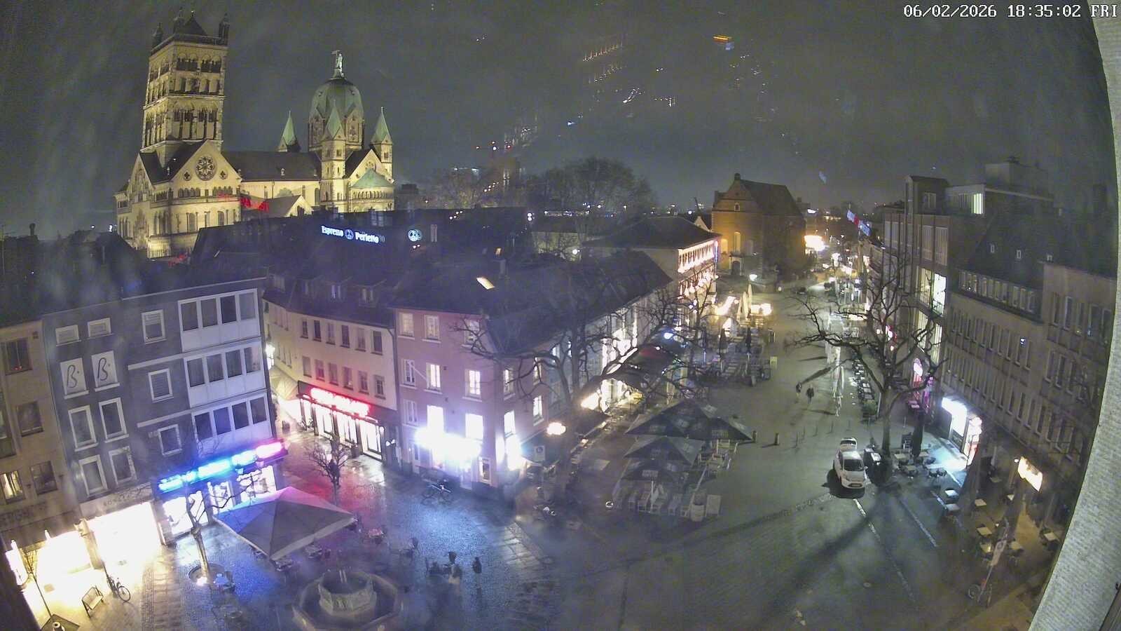 Archiv Foto Webcam Neuss: Blick auf das Quirinus Münster