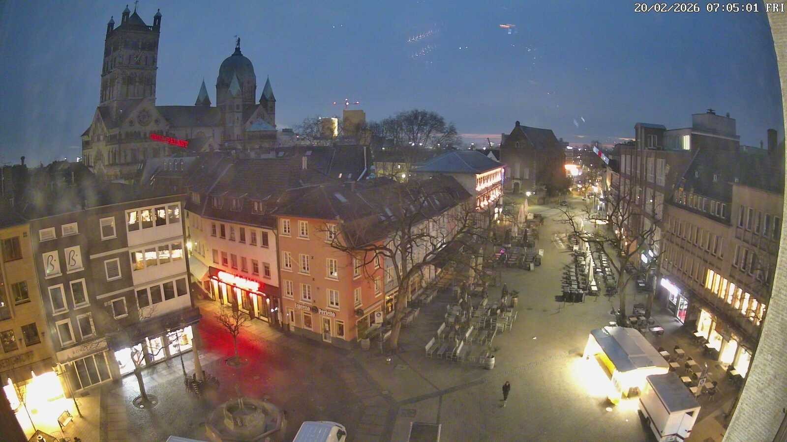 Archiv Foto Webcam Neuss: Blick auf das Quirinus Münster