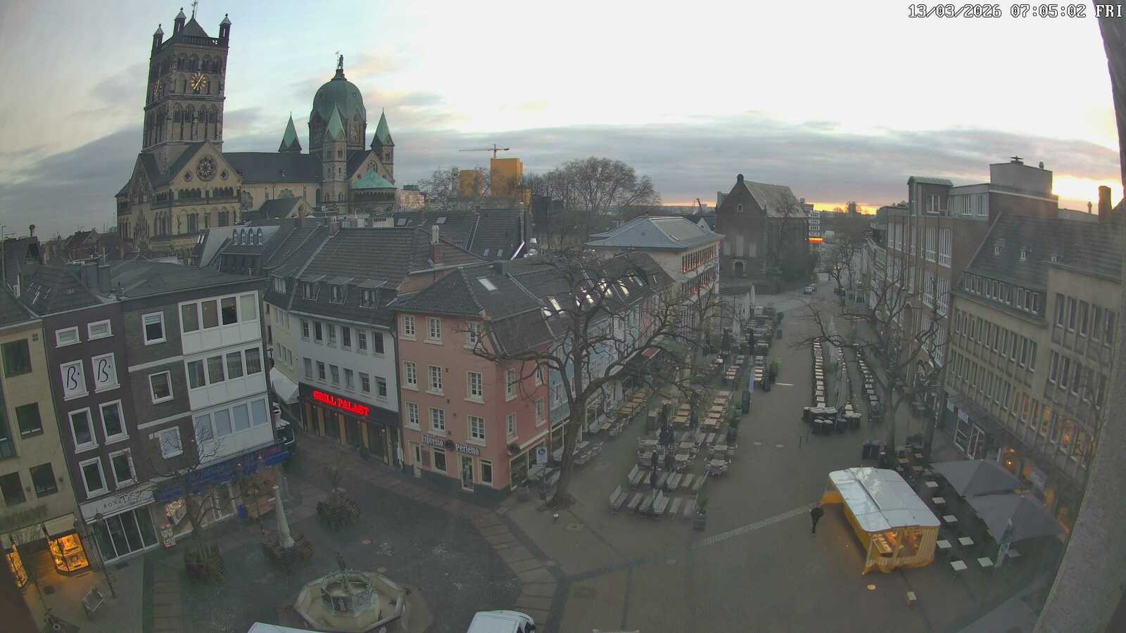 Archiv Foto Webcam Neuss: Blick auf das Quirinus Münster