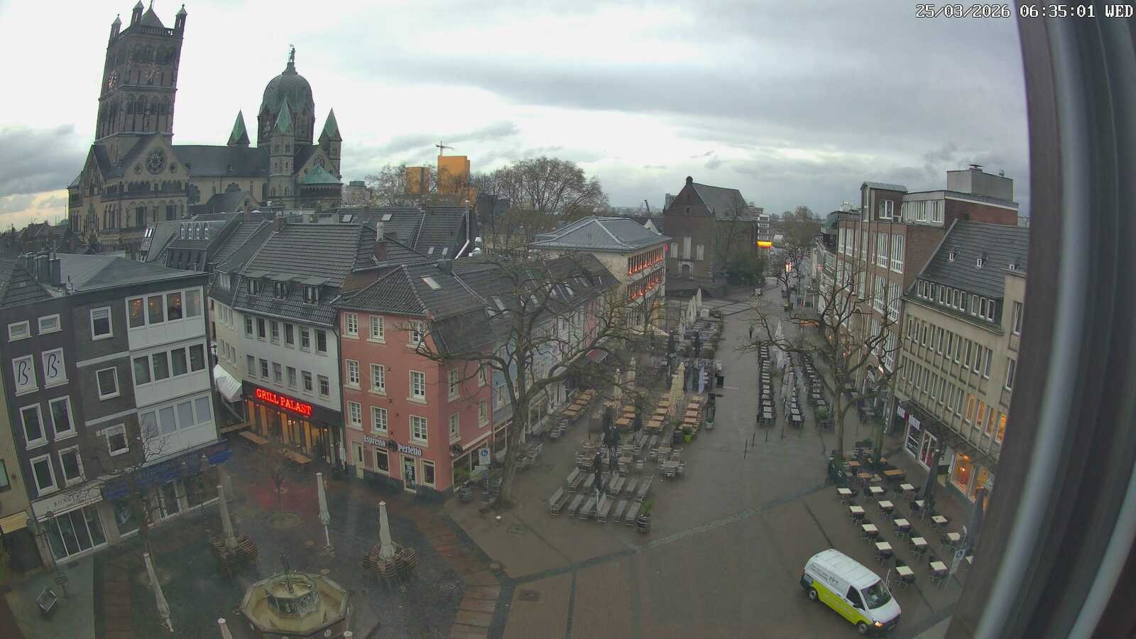 Archiv Foto Webcam Neuss: Blick auf das Quirinus Münster