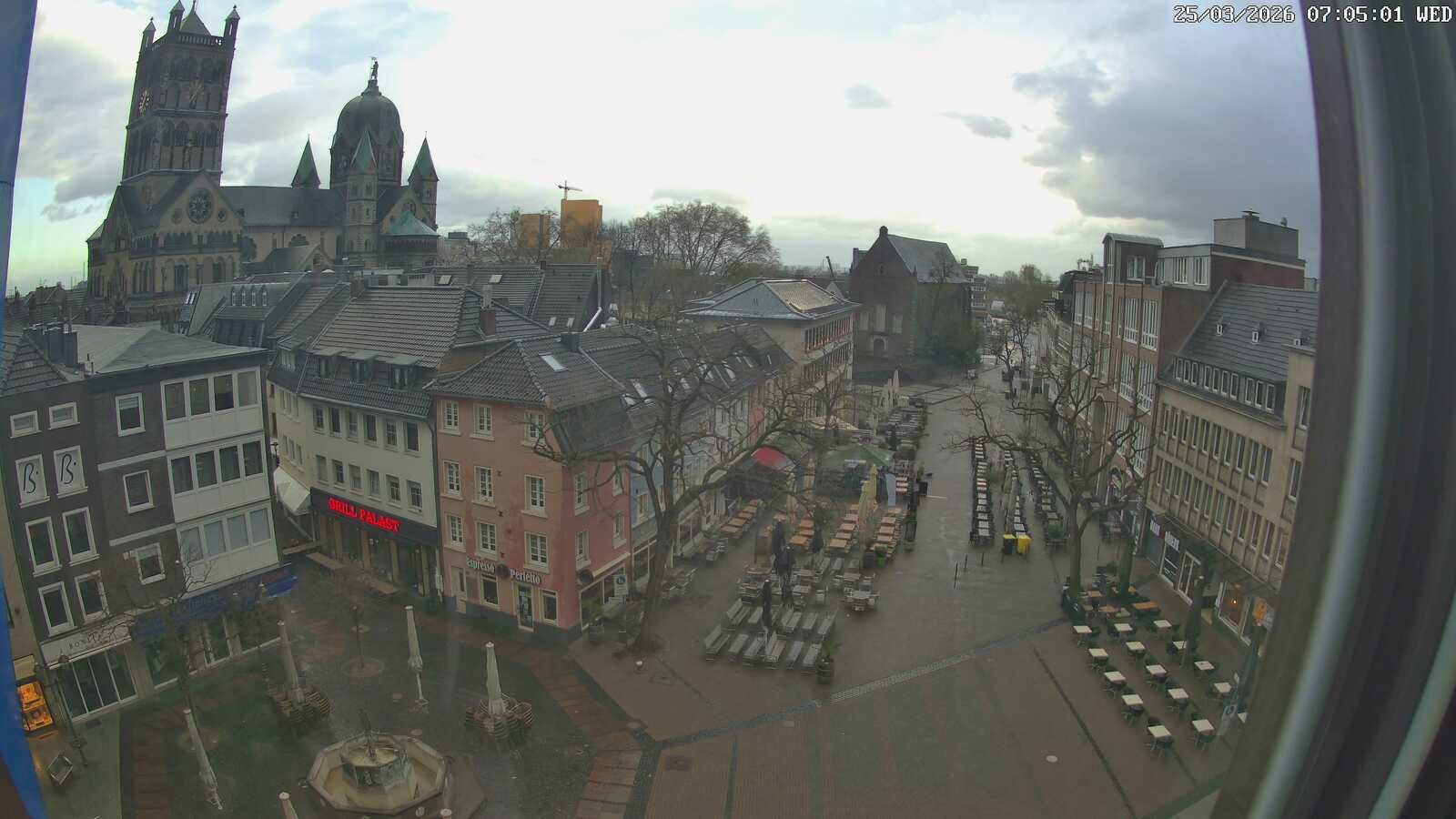 Archiv Foto Webcam Neuss: Blick auf das Quirinus Münster
