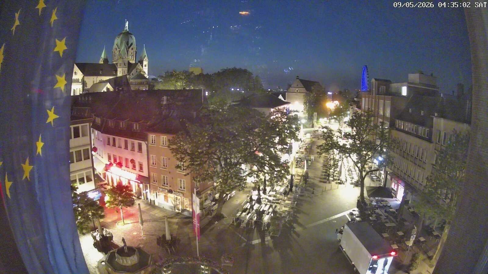 Archiv Foto Webcam Neuss: Blick auf das Quirinus Münster