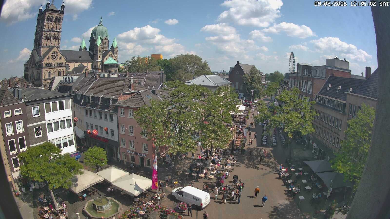 Archiv Foto Webcam Neuss: Blick auf das Quirinus Münster