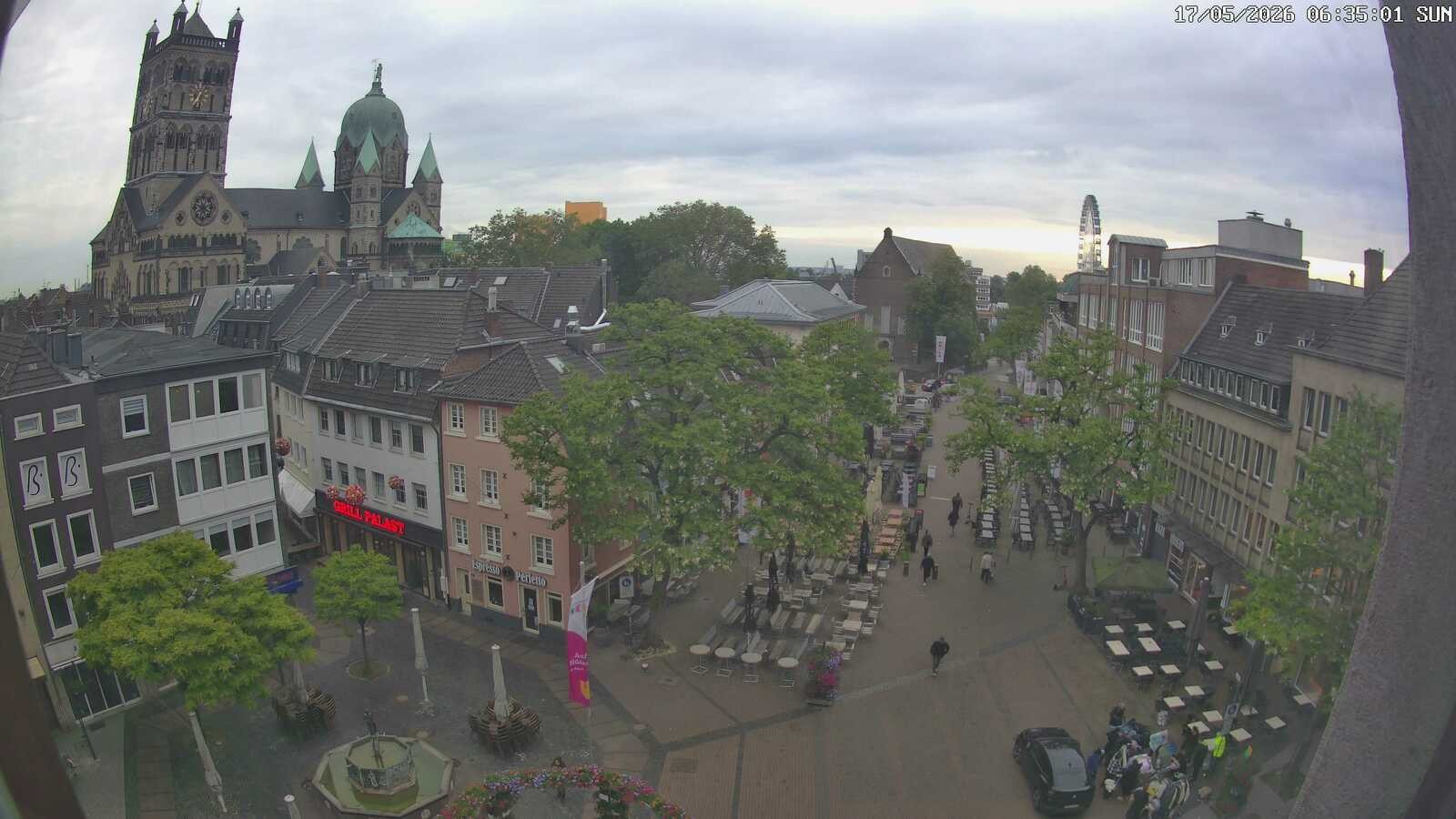 Archiv Foto Webcam Neuss: Blick auf das Quirinus Münster