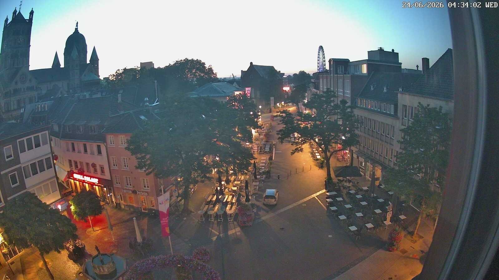 Archiv Foto Webcam Neuss: Blick auf das Quirinus Münster