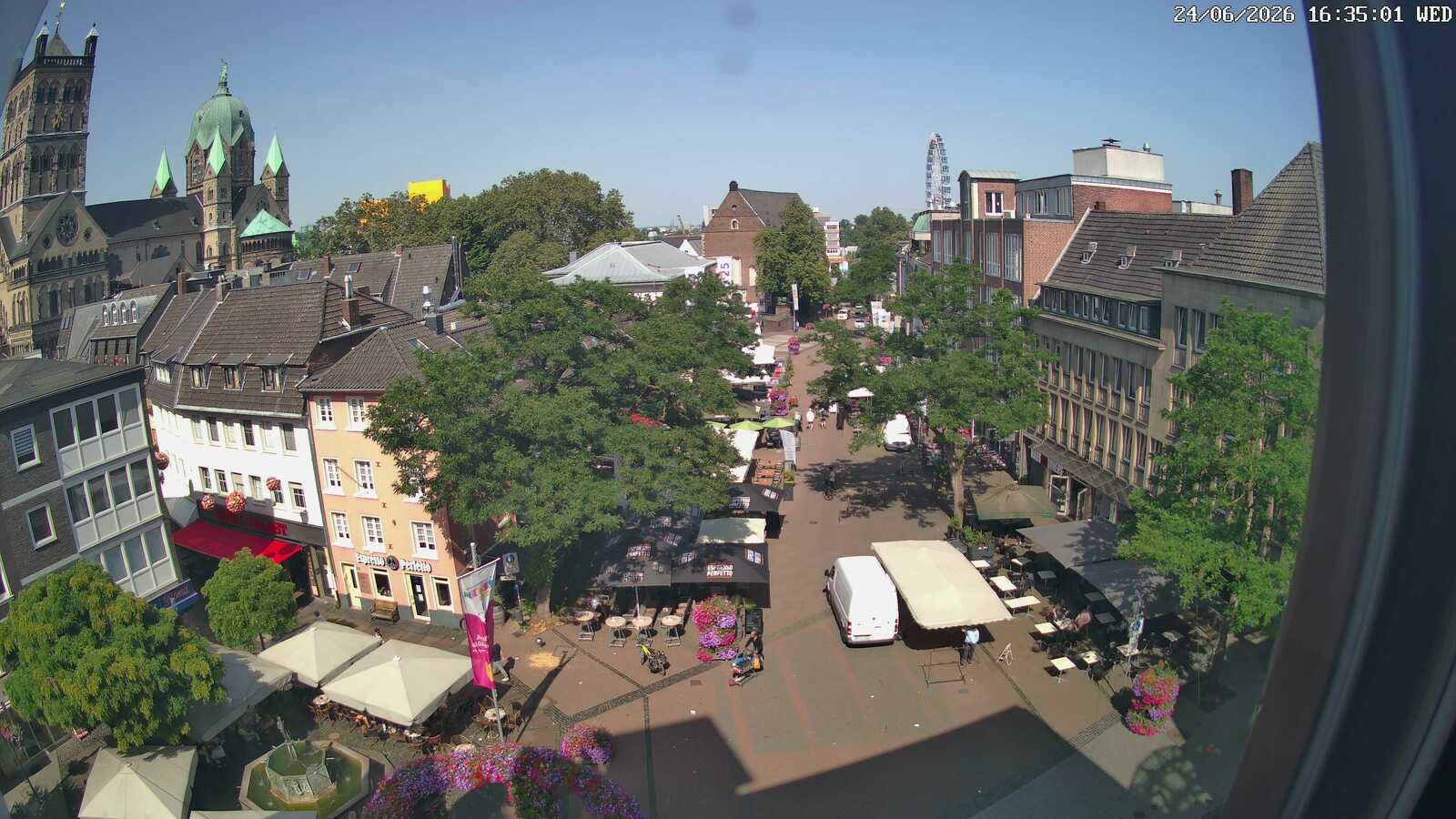 Archiv Foto Webcam Neuss: Blick auf das Quirinus Münster