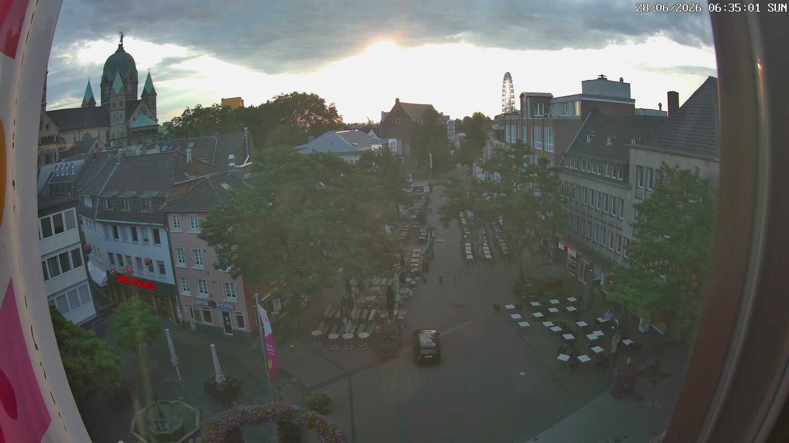 Archiv Foto Webcam Neuss: Blick auf das Quirinus Münster