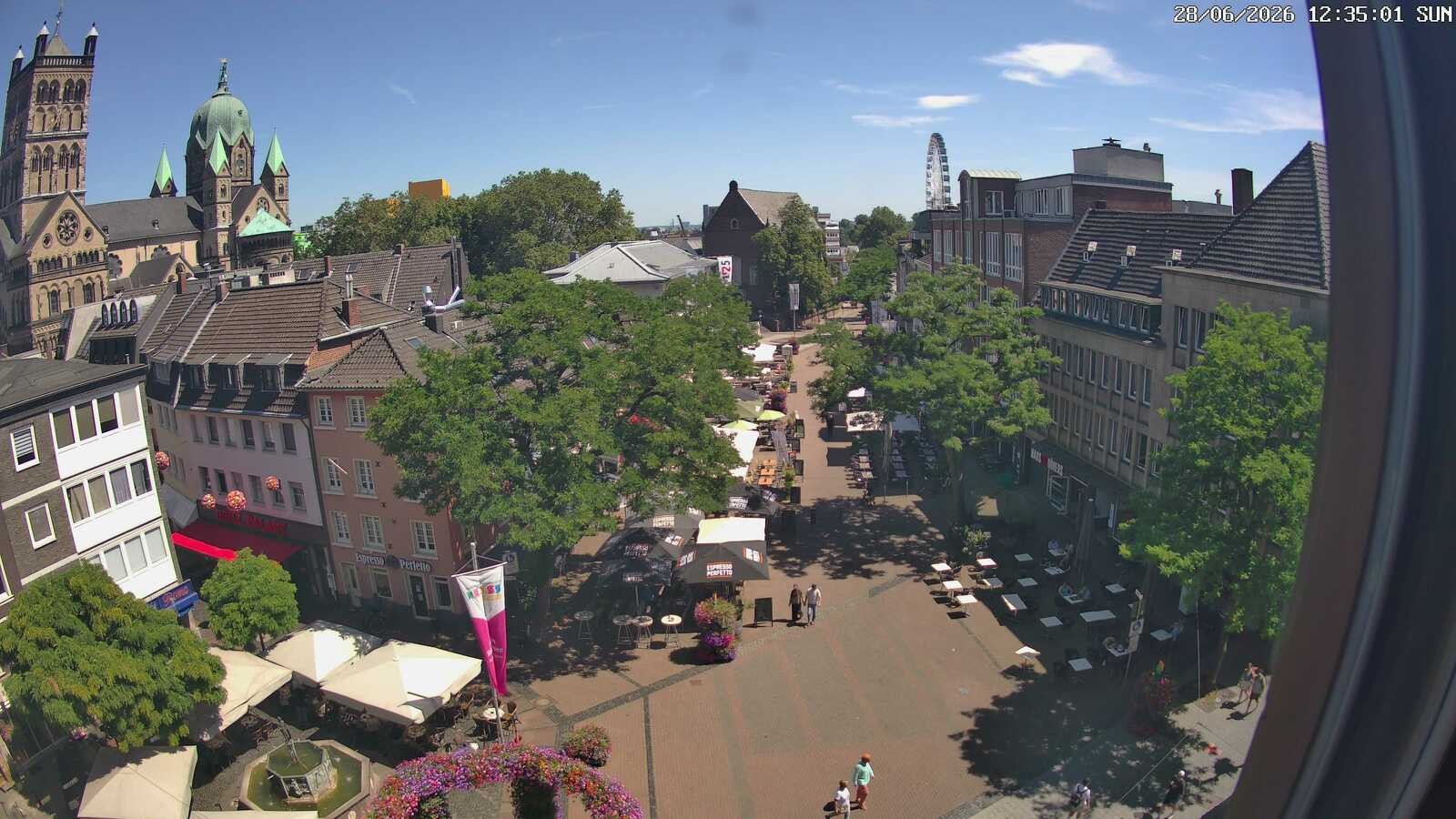 Archiv Foto Webcam Neuss: Blick auf das Quirinus Münster