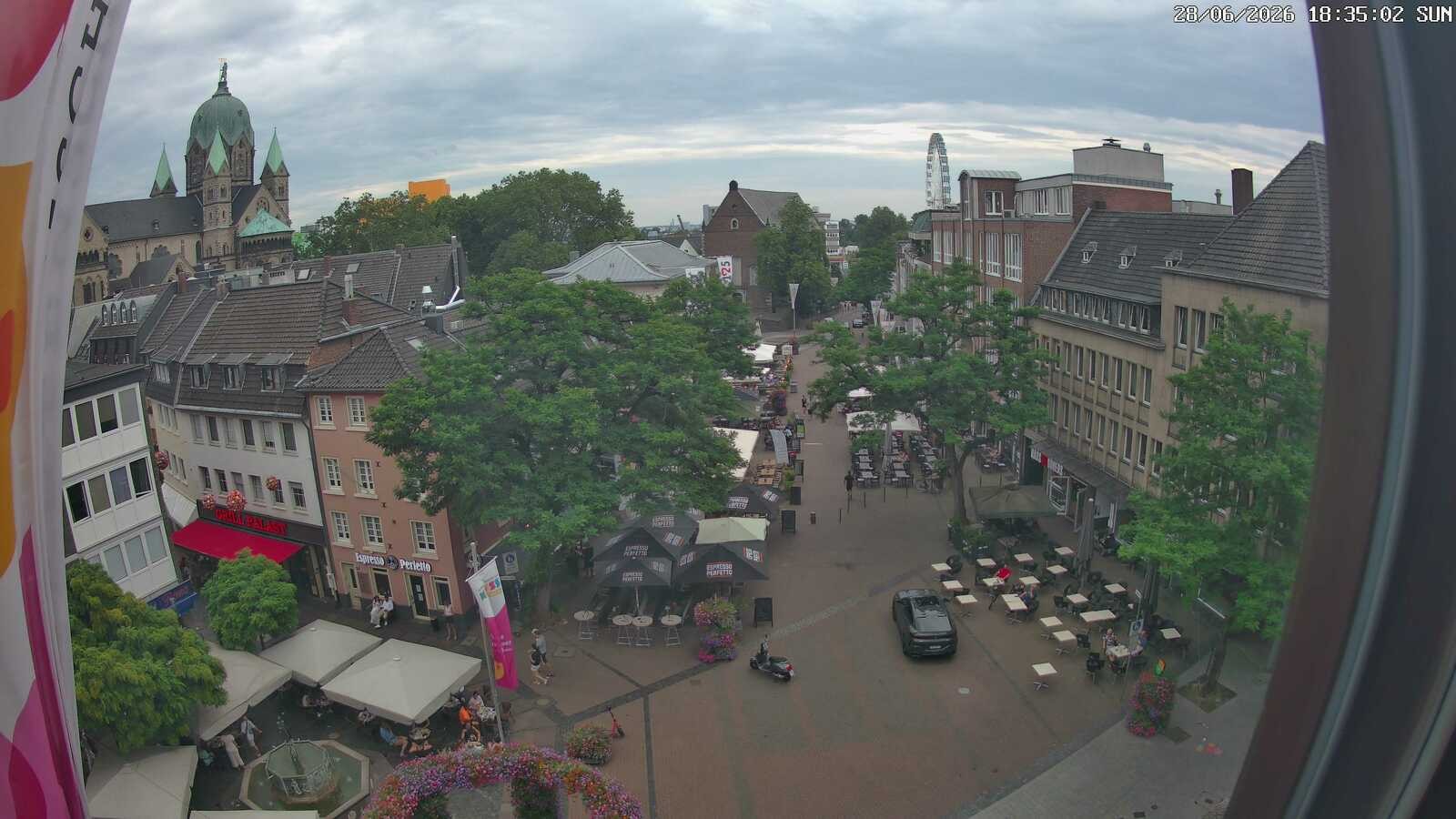 Archiv Foto Webcam Neuss: Blick auf das Quirinus Münster