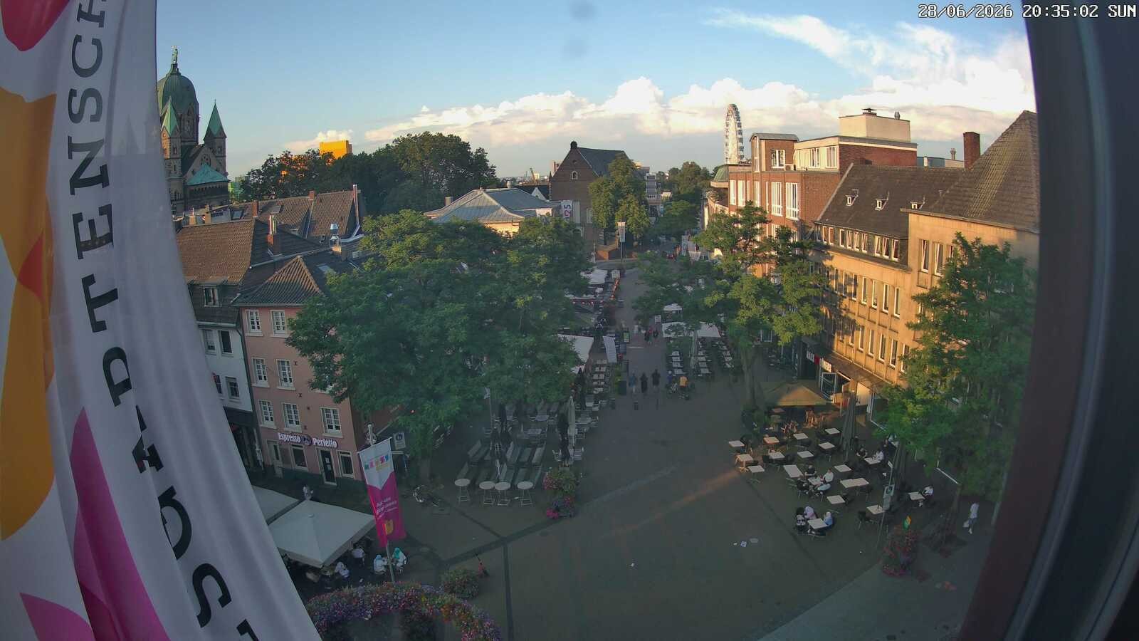 Archiv Foto Webcam Neuss: Blick auf das Quirinus Münster
