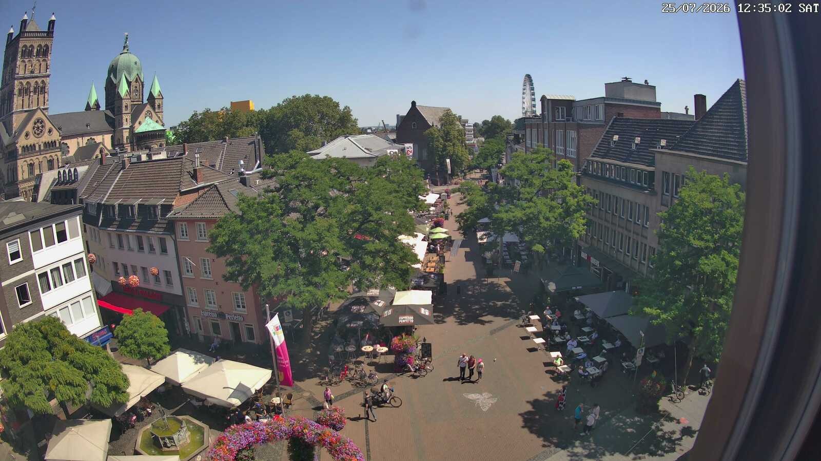 Archiv Foto Webcam Neuss: Blick auf das Quirinus Münster