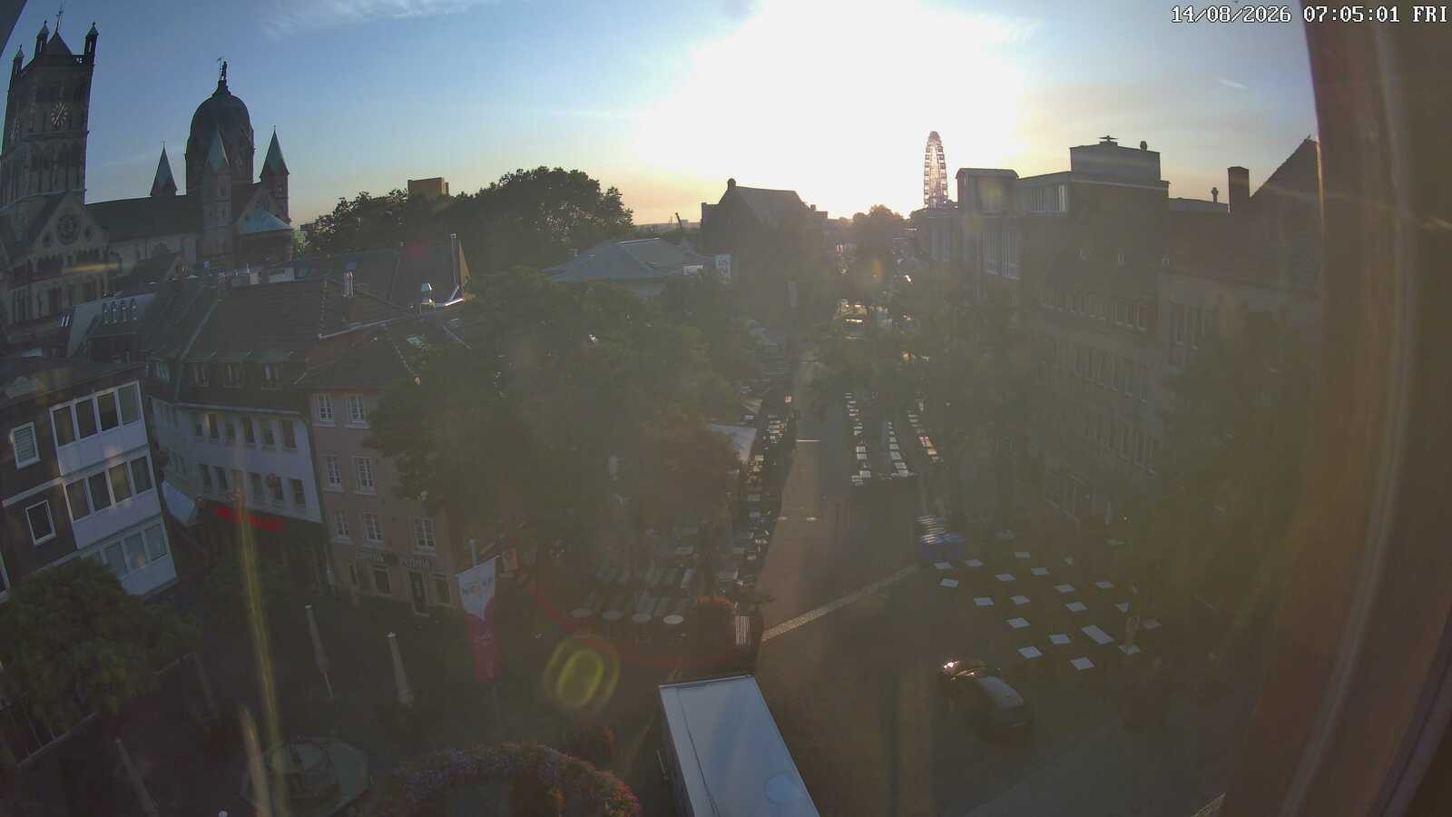 Archiv Foto Webcam Neuss: Blick auf das Quirinus Münster
