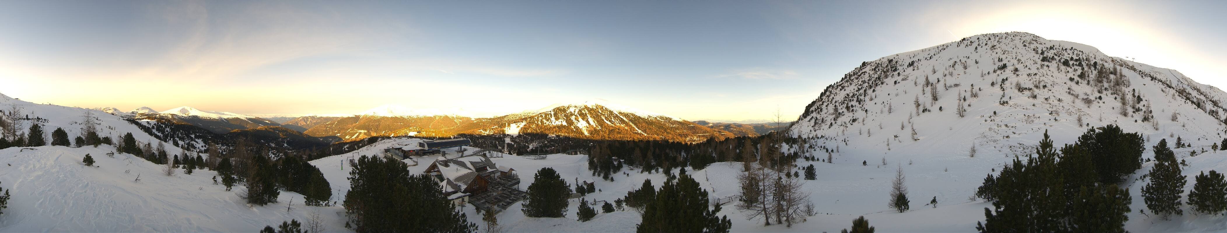 Archiv Foto Webcam AlmZeit-Hütte Turracher See
