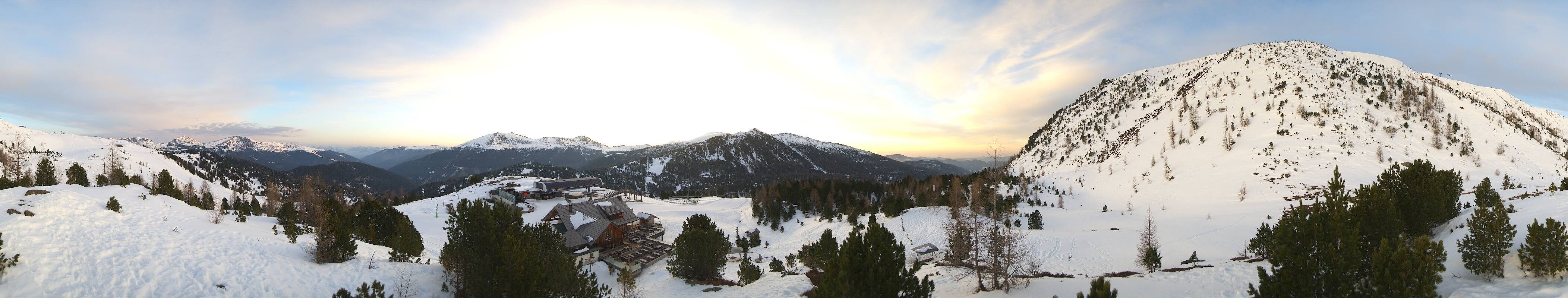 Archiv Foto Webcam AlmZeit-Hütte Turracher See