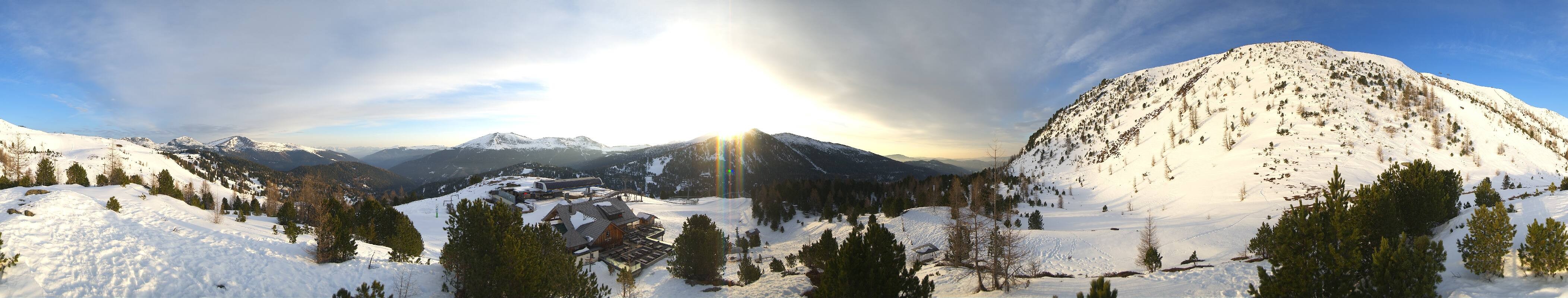 Archiv Foto Webcam AlmZeit-Hütte Turracher See