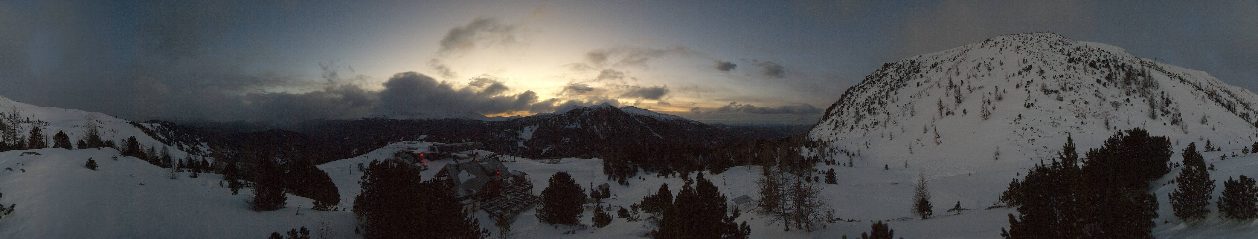 Archiv Foto Webcam AlmZeit-Hütte Turracher See