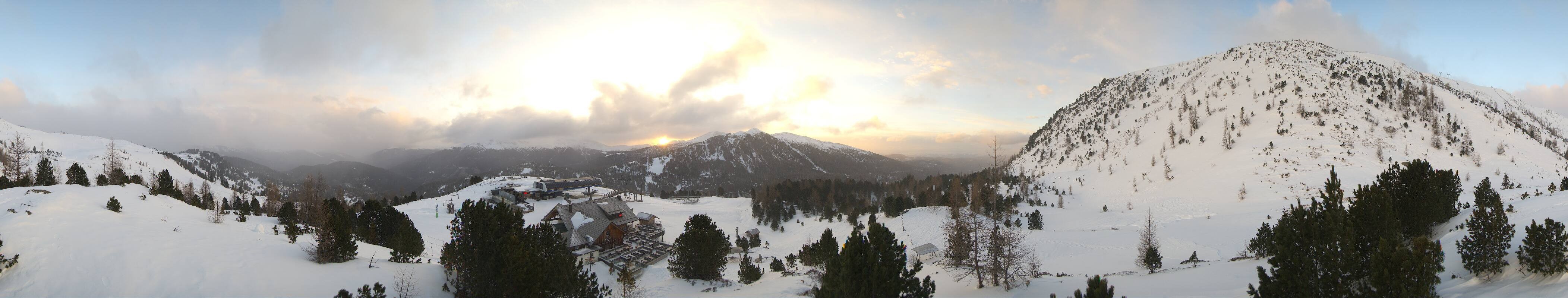 Archiv Foto Webcam AlmZeit-Hütte Turracher See