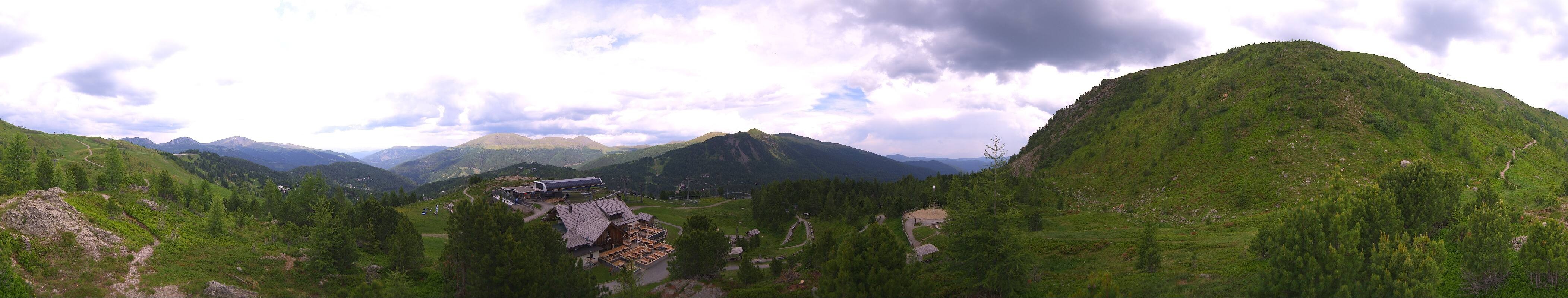 Archiv Foto Webcam AlmZeit-Hütte Turracher See