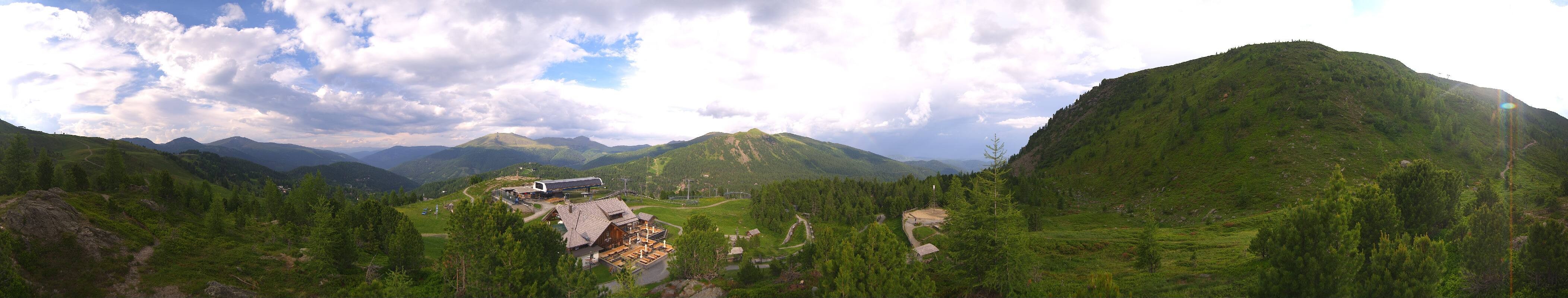 Archiv Foto Webcam AlmZeit-Hütte Turracher See