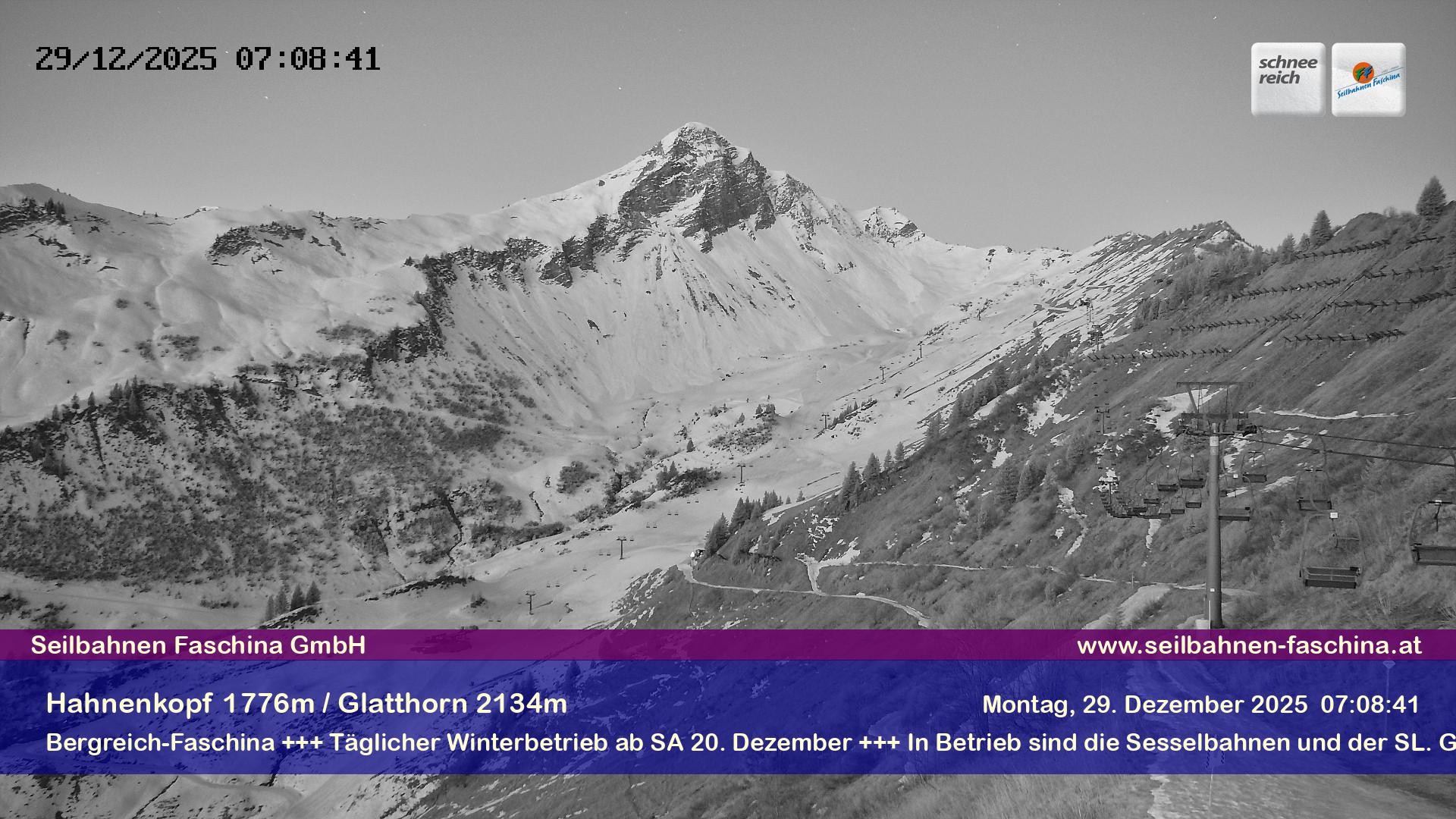 Archiv Foto Webcam Blick auf das Glatthorn, Faschina
