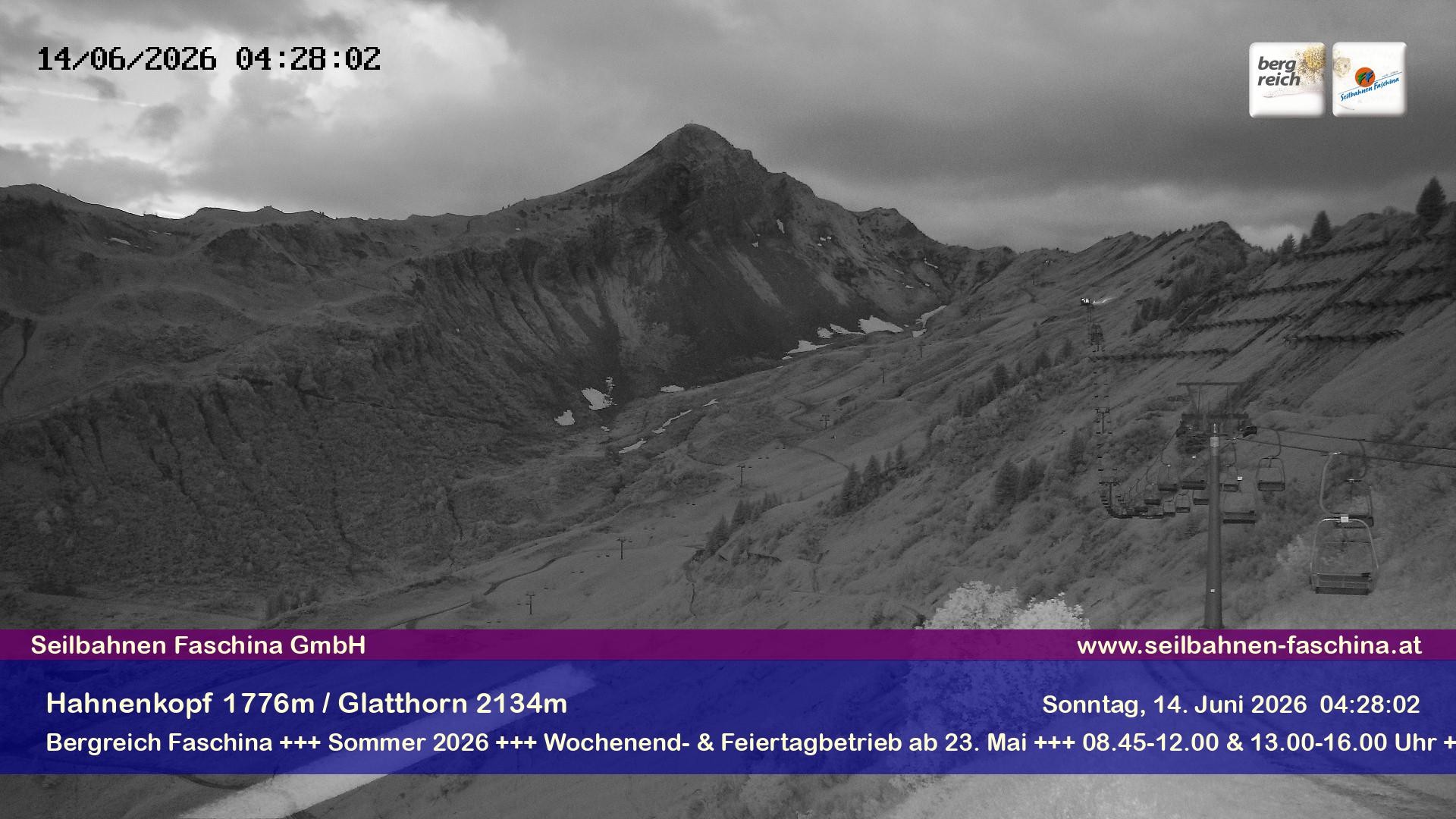 Archiv Foto Webcam Blick auf das Glatthorn, Faschina