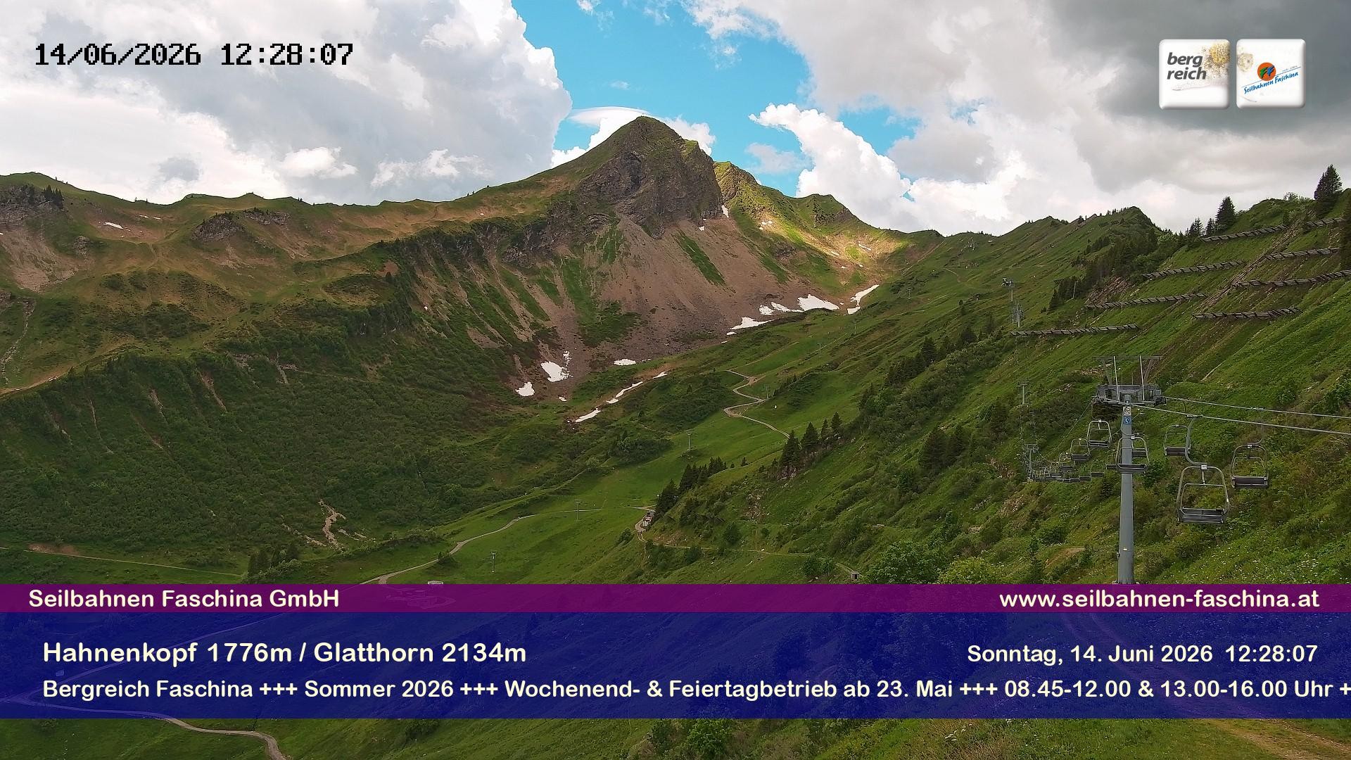 Archiv Foto Webcam Blick auf das Glatthorn, Faschina