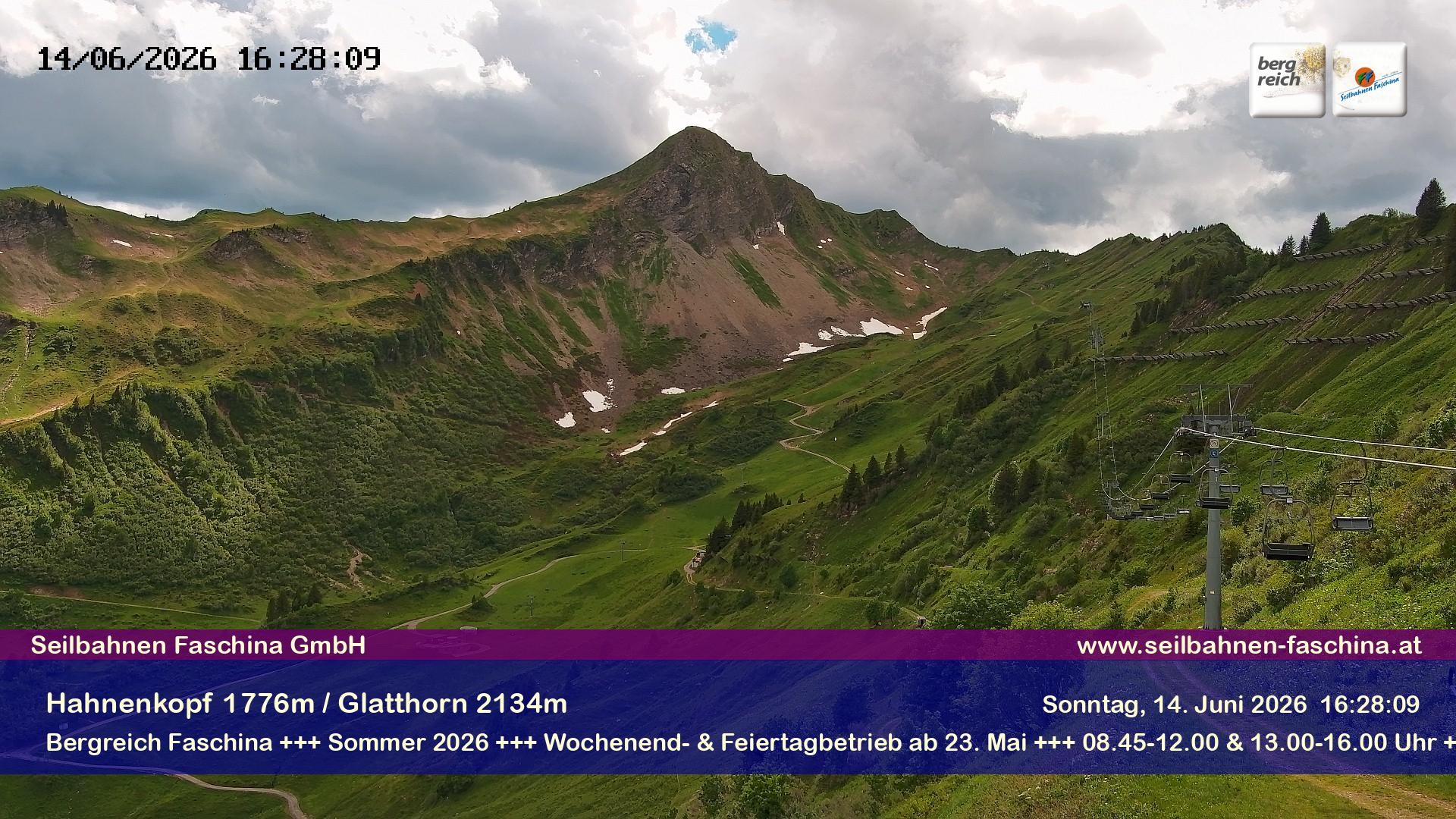Archiv Foto Webcam Blick auf das Glatthorn, Faschina