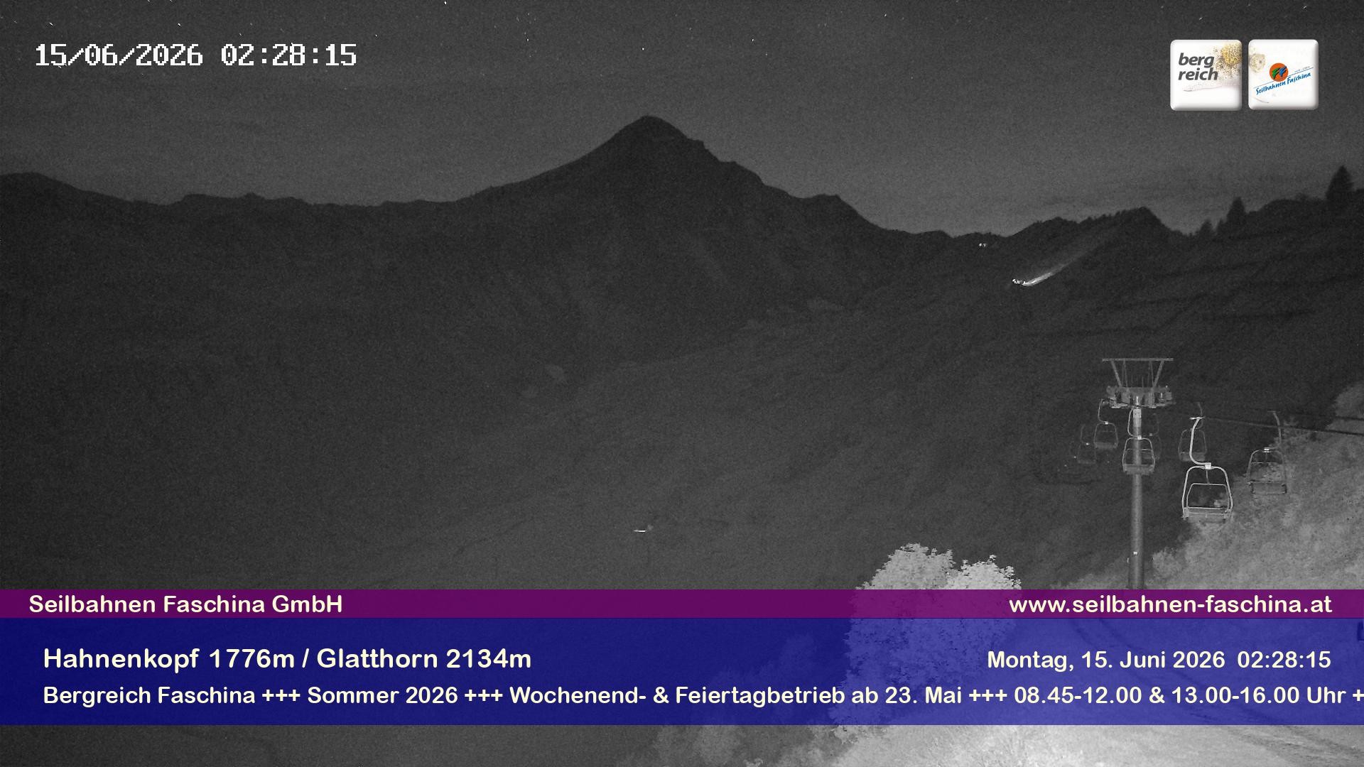 Archiv Foto Webcam Blick auf das Glatthorn, Faschina