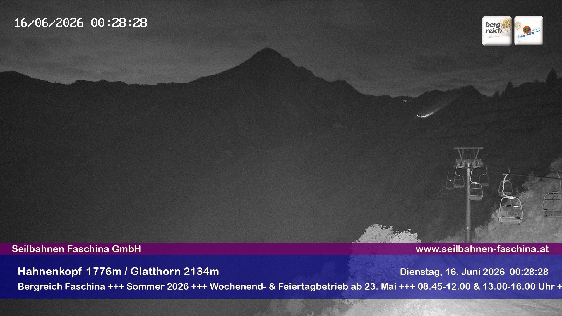 Archiv Foto Webcam Blick auf das Glatthorn, Faschina
