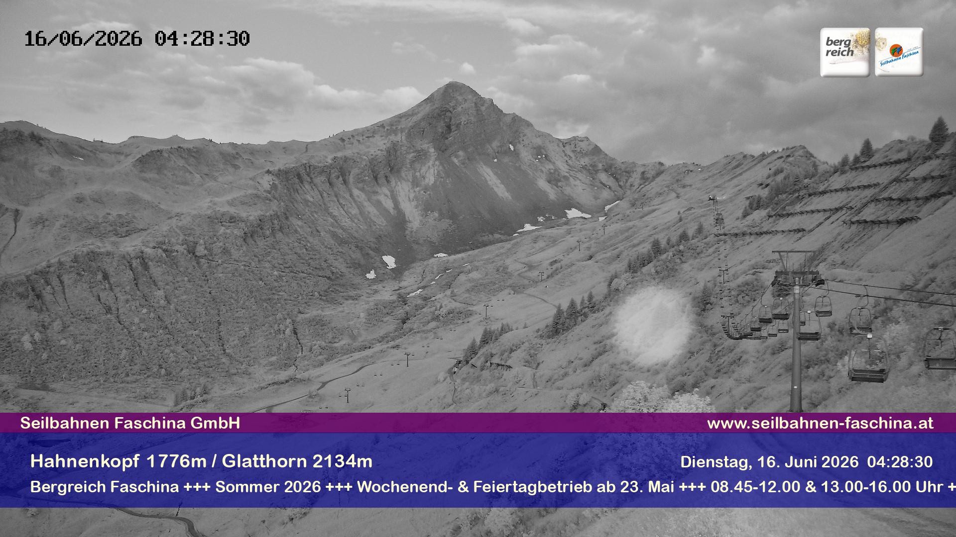 Archiv Foto Webcam Blick auf das Glatthorn, Faschina