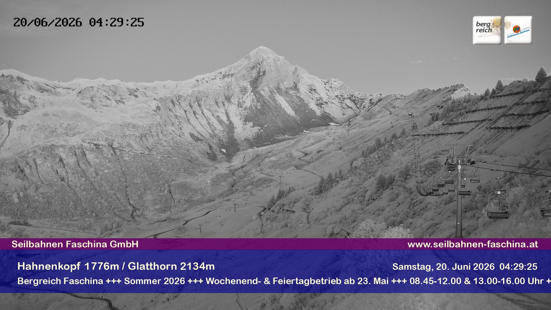 Archiv Foto Webcam Blick auf das Glatthorn, Faschina