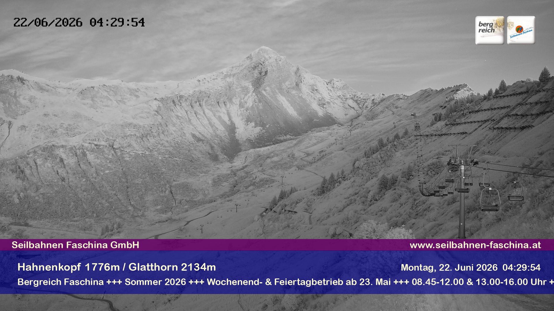 Archiv Foto Webcam Blick auf das Glatthorn, Faschina