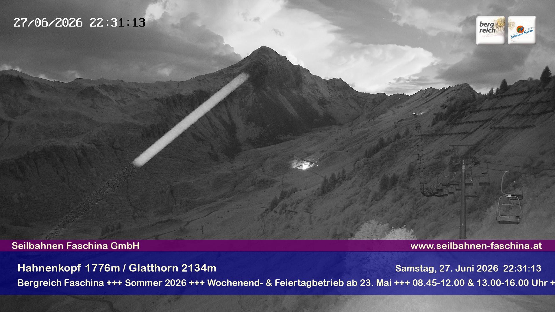 Archiv Foto Webcam Blick auf das Glatthorn, Faschina